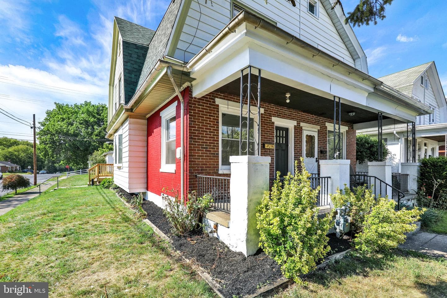 701 Alton Avenue photo 4
