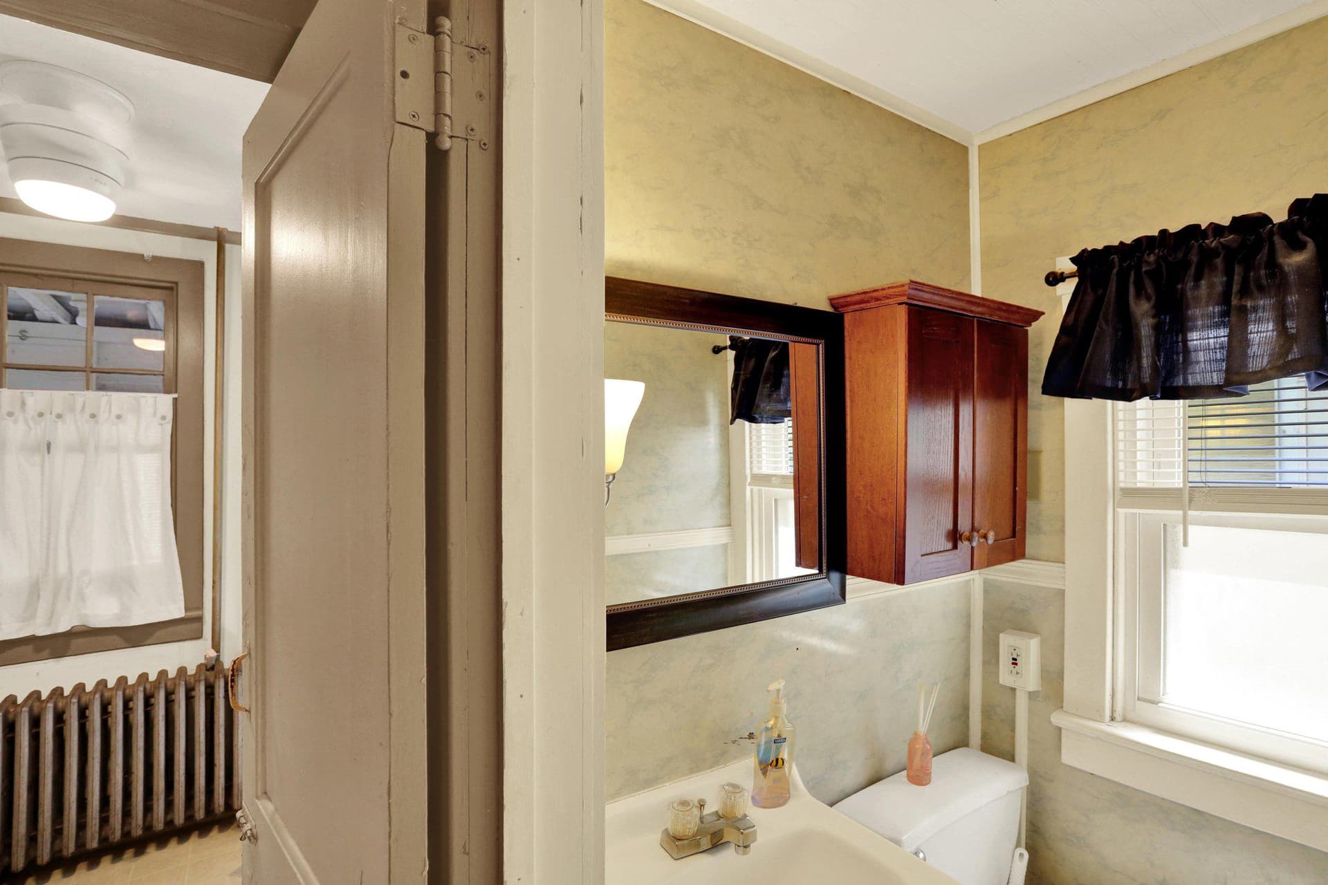 153 Spring Garden Street photo 11