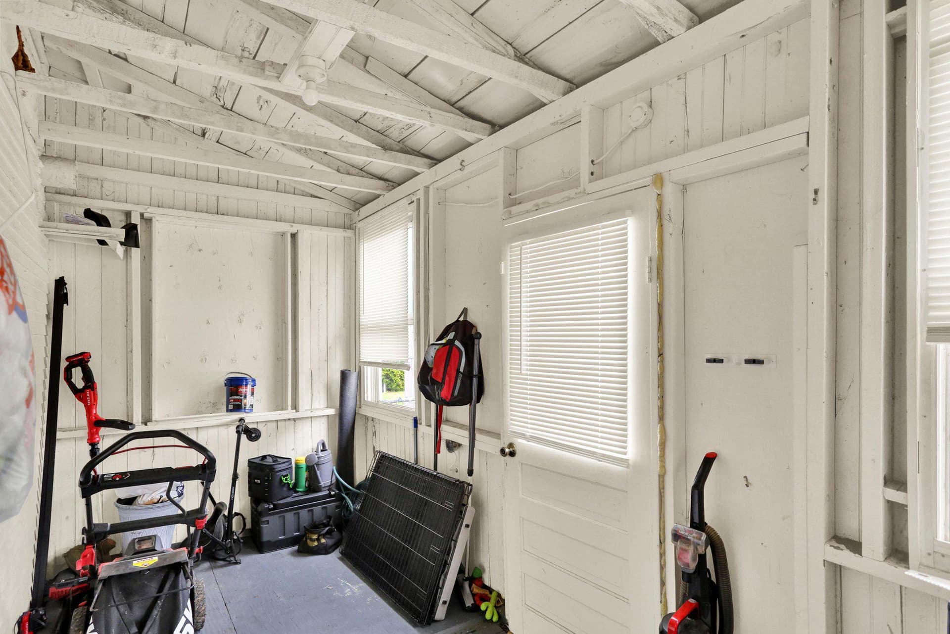 153 Spring Garden Street photo 24