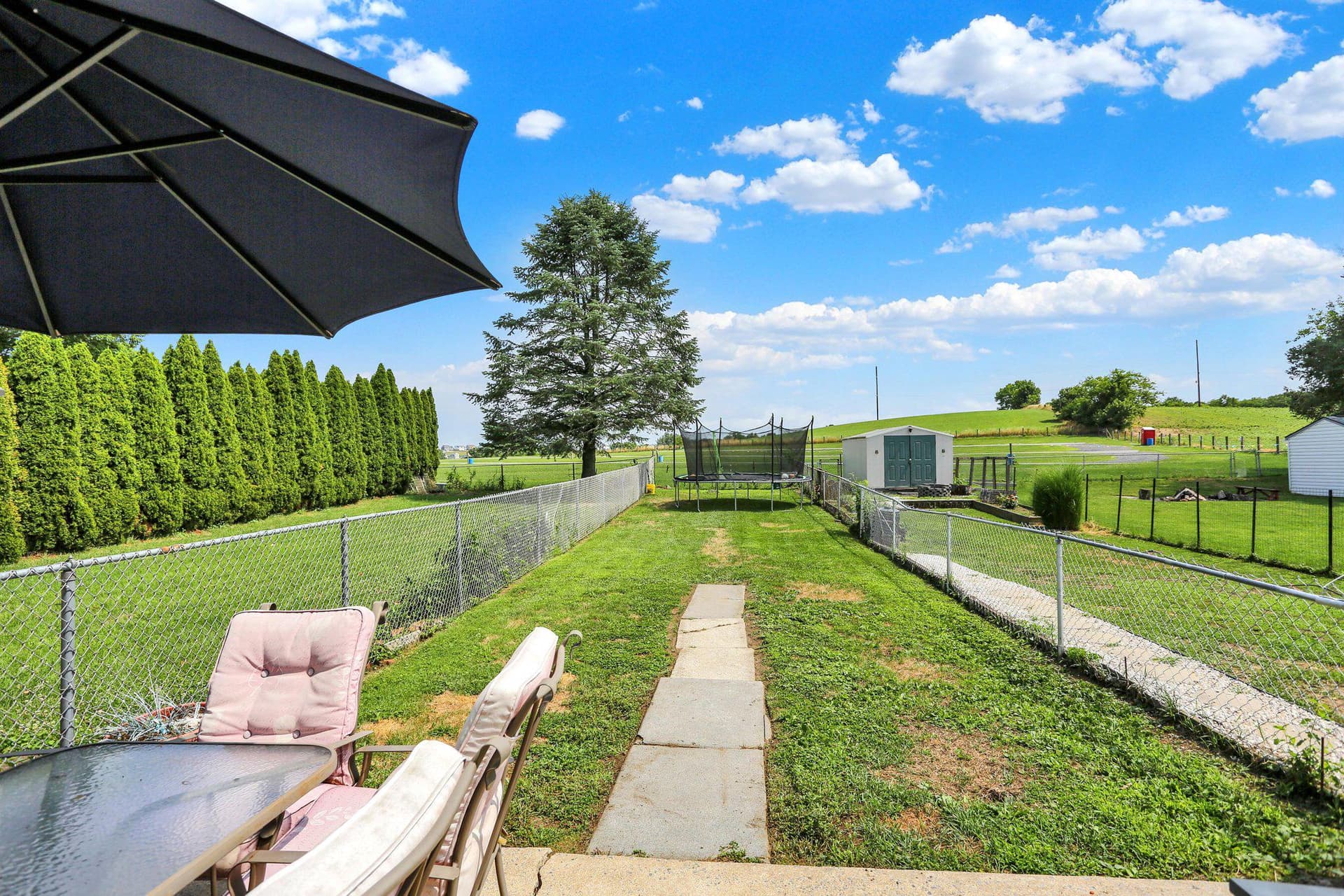 153 Spring Garden Street photo 25