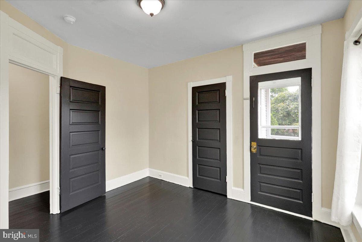 707 Oley Street photo 22