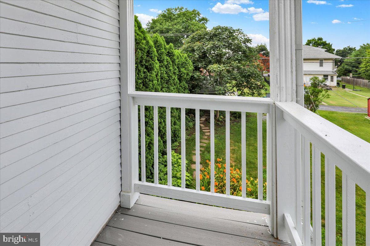 707 Oley Street photo 23