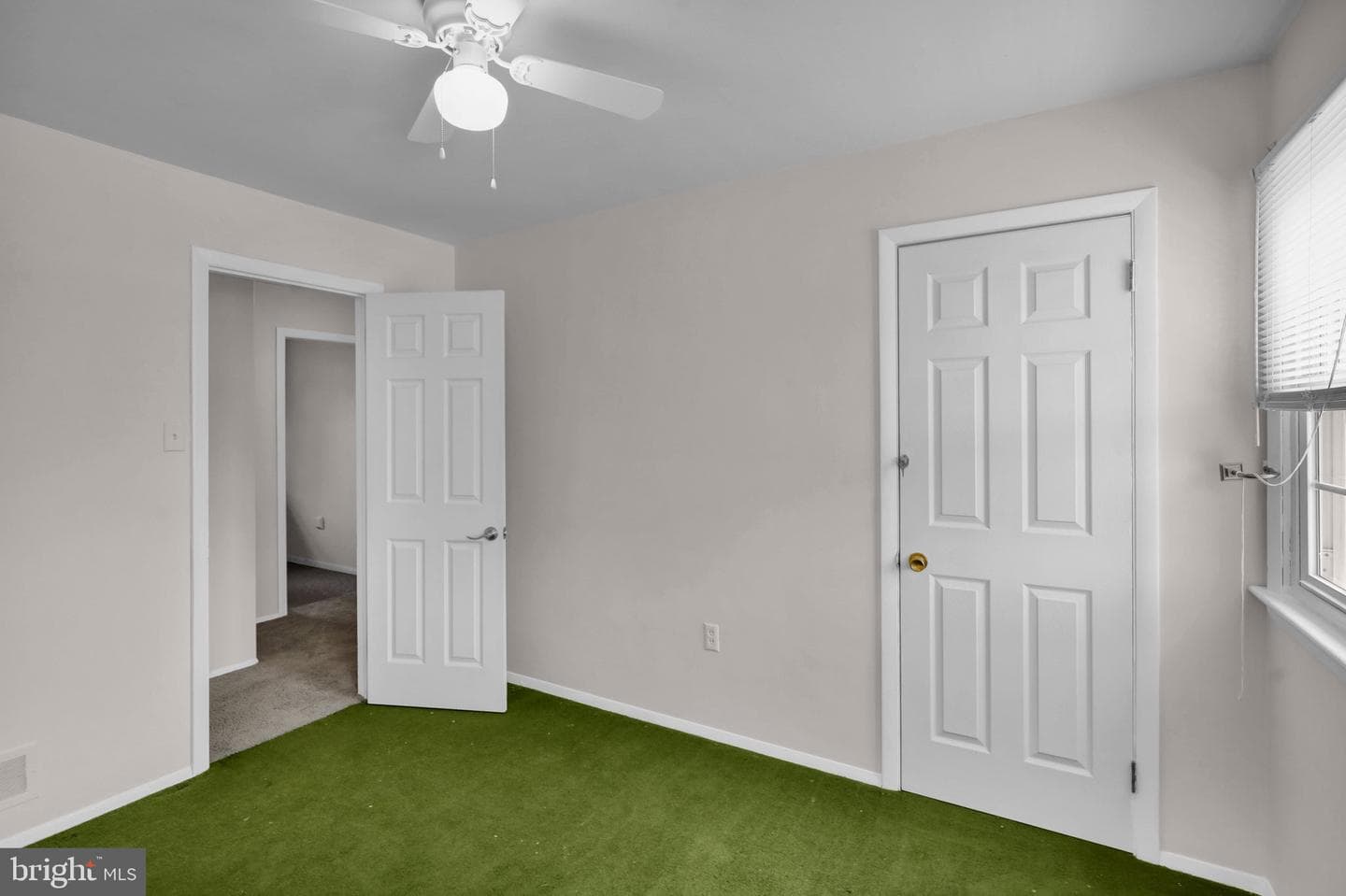 2 Willowwood Court photo 29