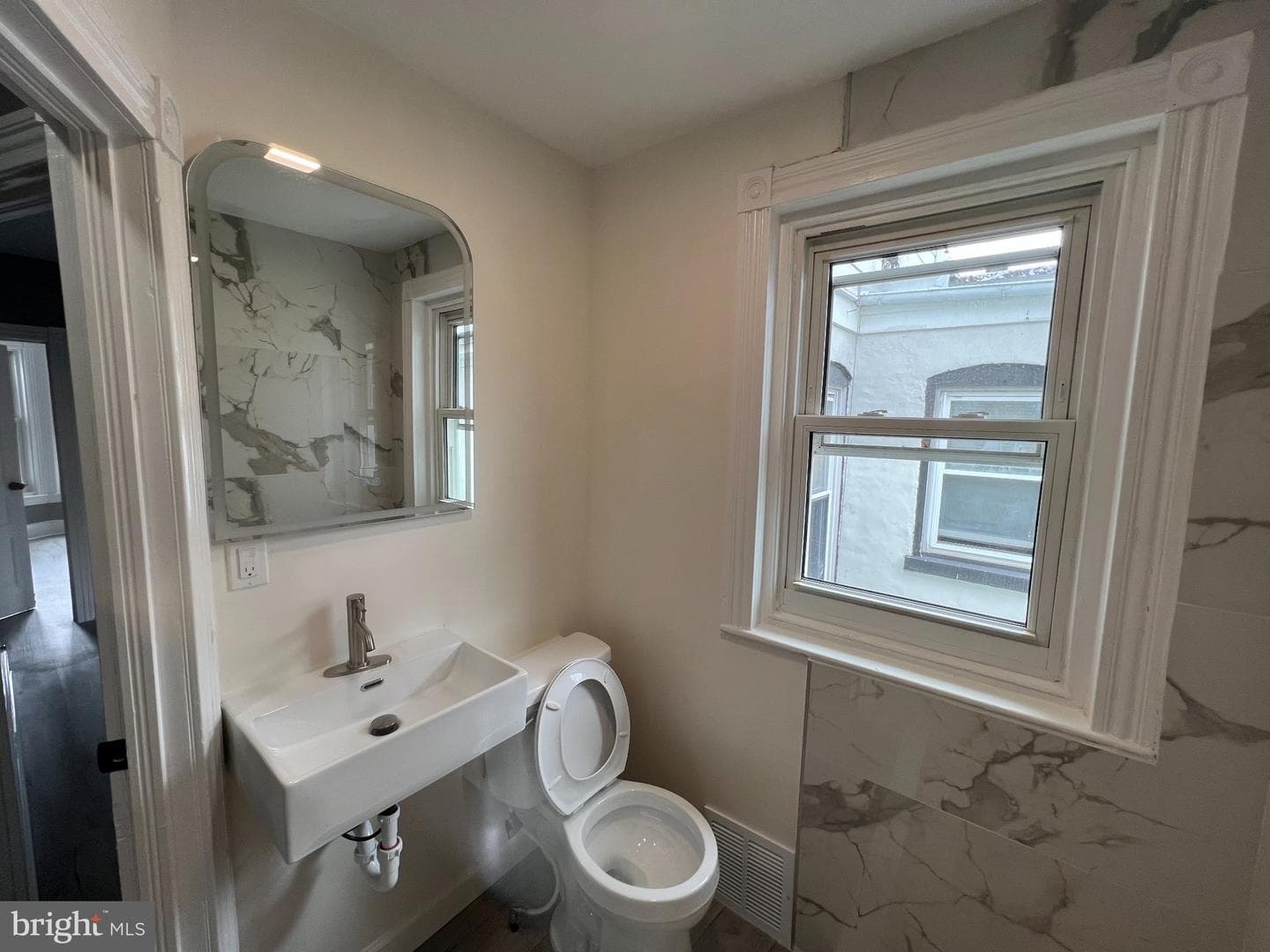419 S 11th Street photo 9