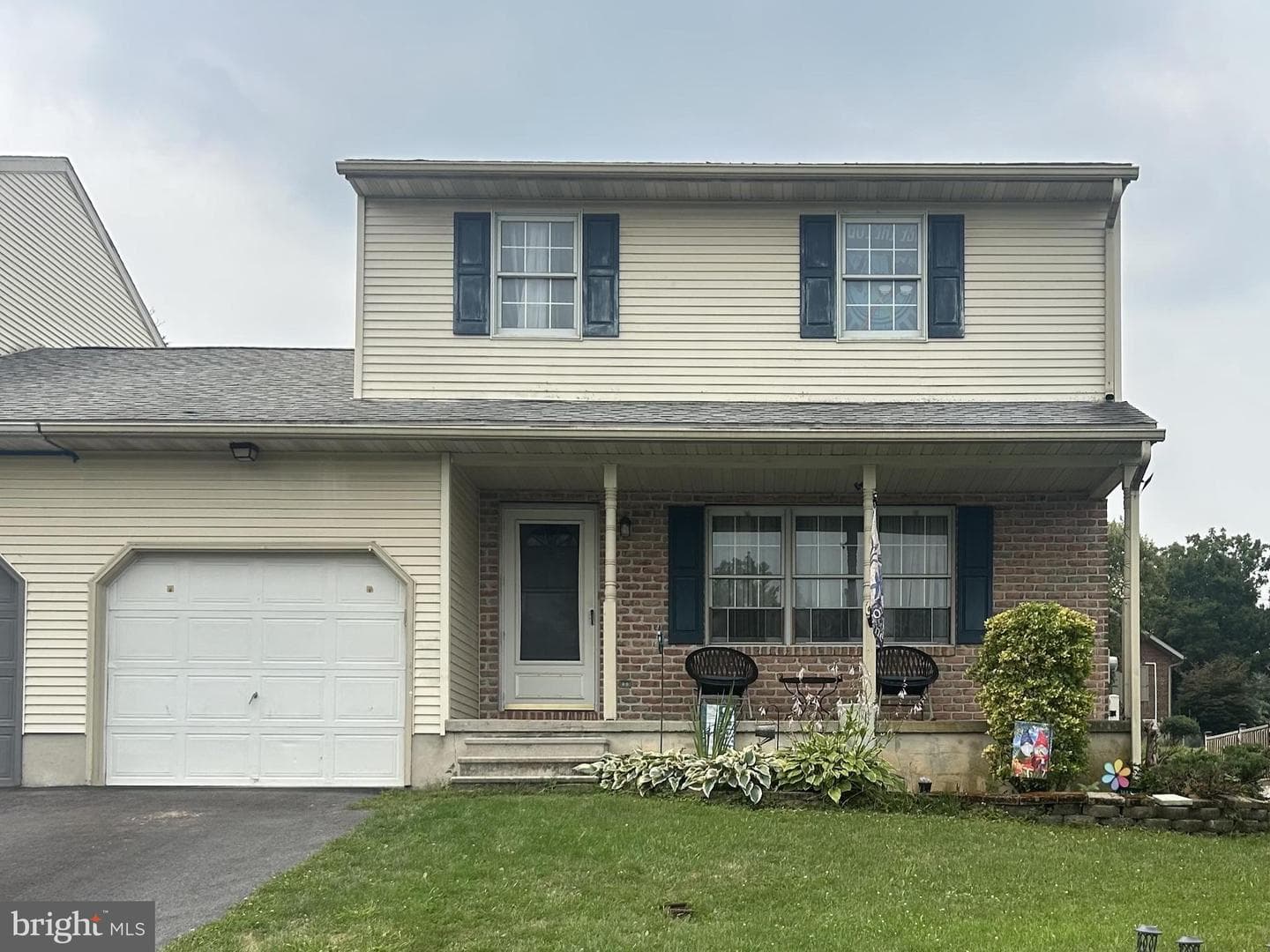 550 Wyatt Drive photo 1