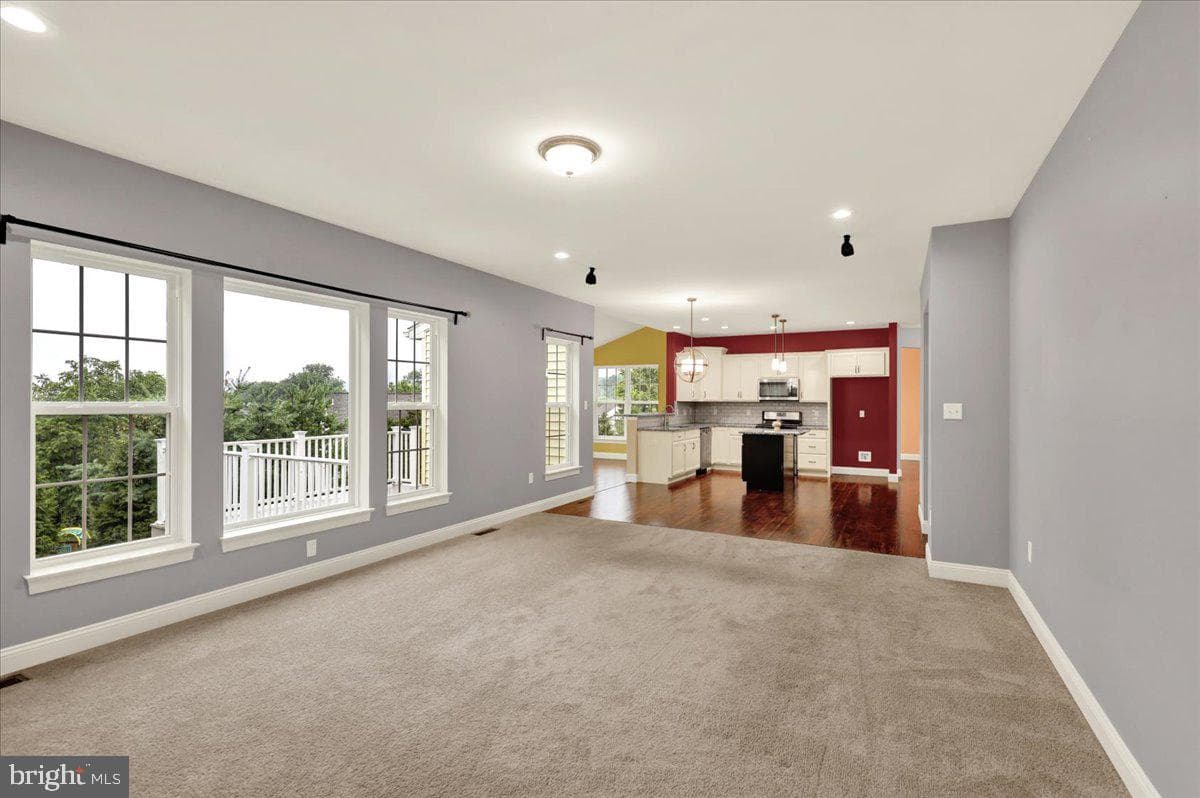 181 Scotland Drive photo 15
