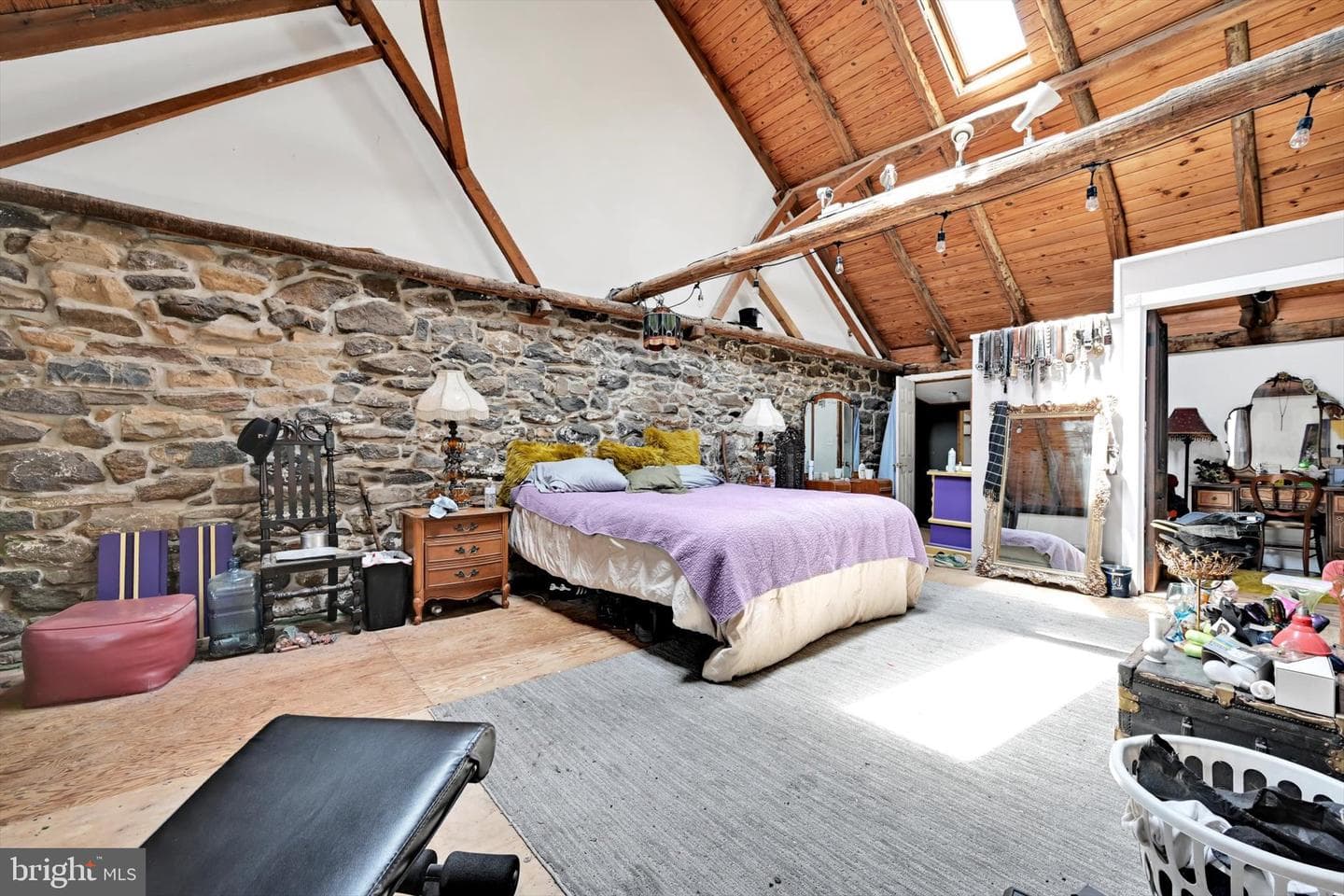 101 Conrad Road photo 17