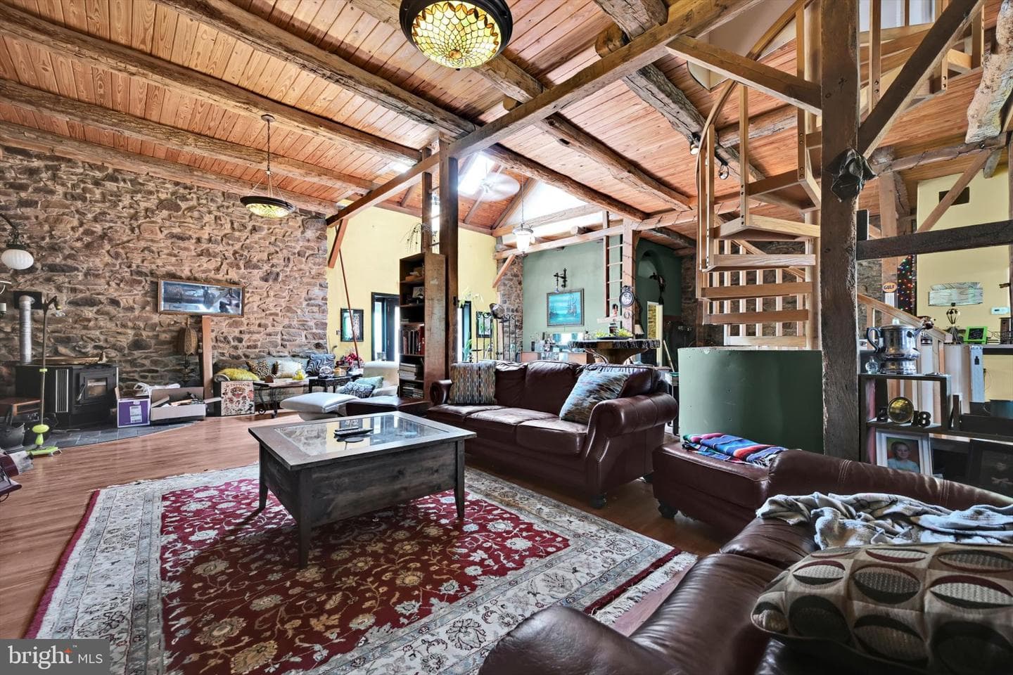 101 Conrad Road photo 7