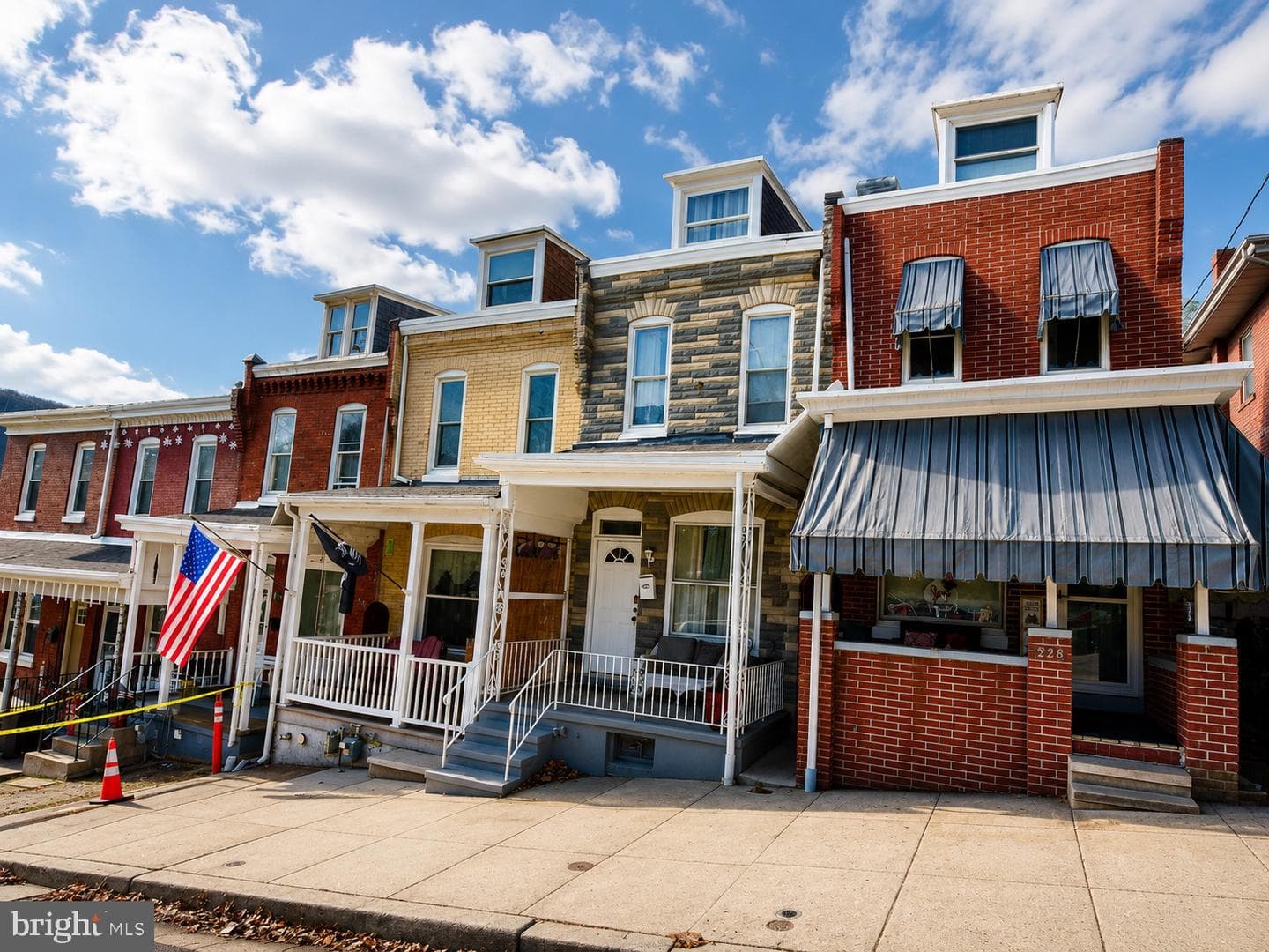 230 S 18th Street photo 2