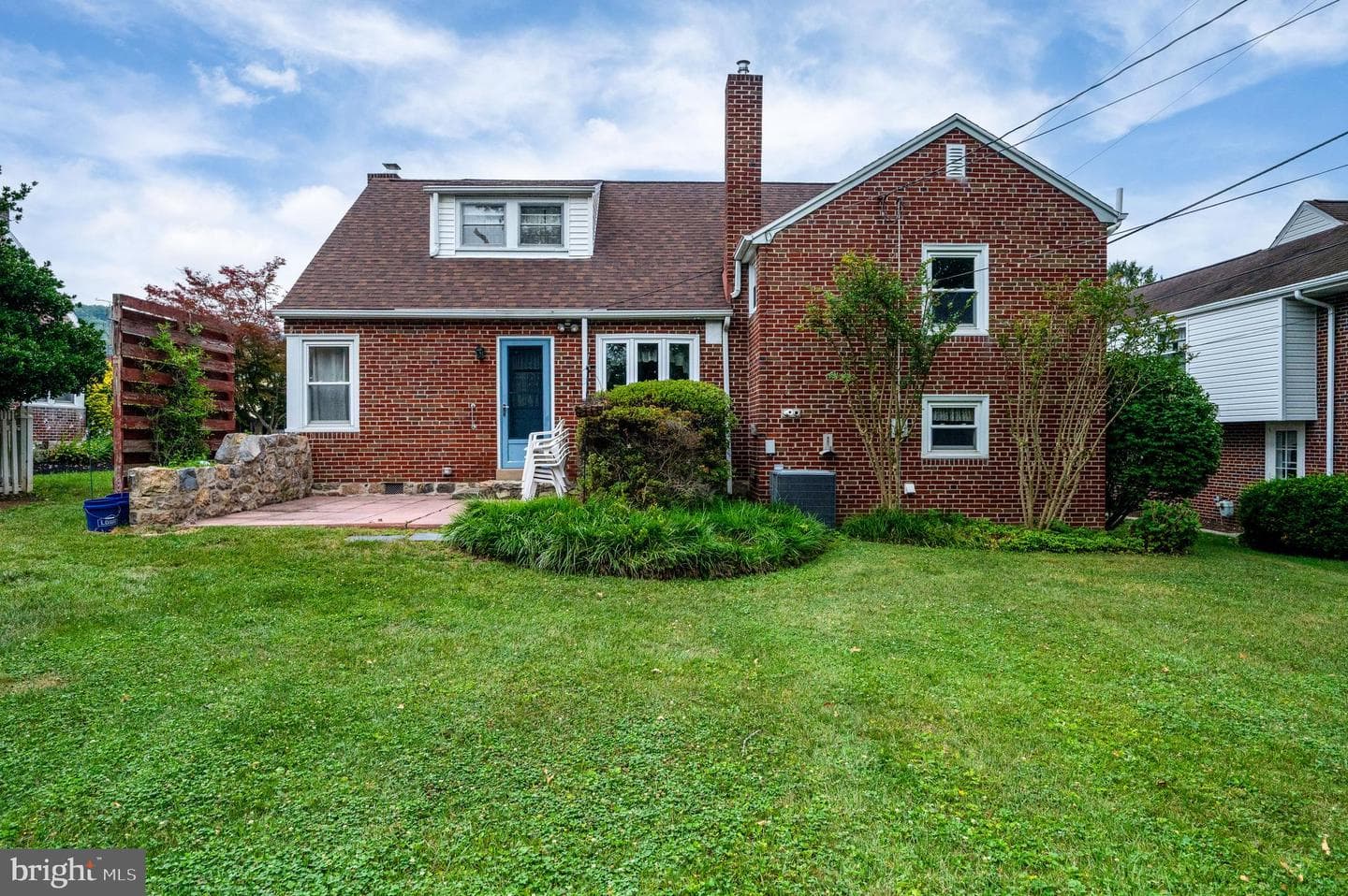 118 Emerald Avenue photo 37