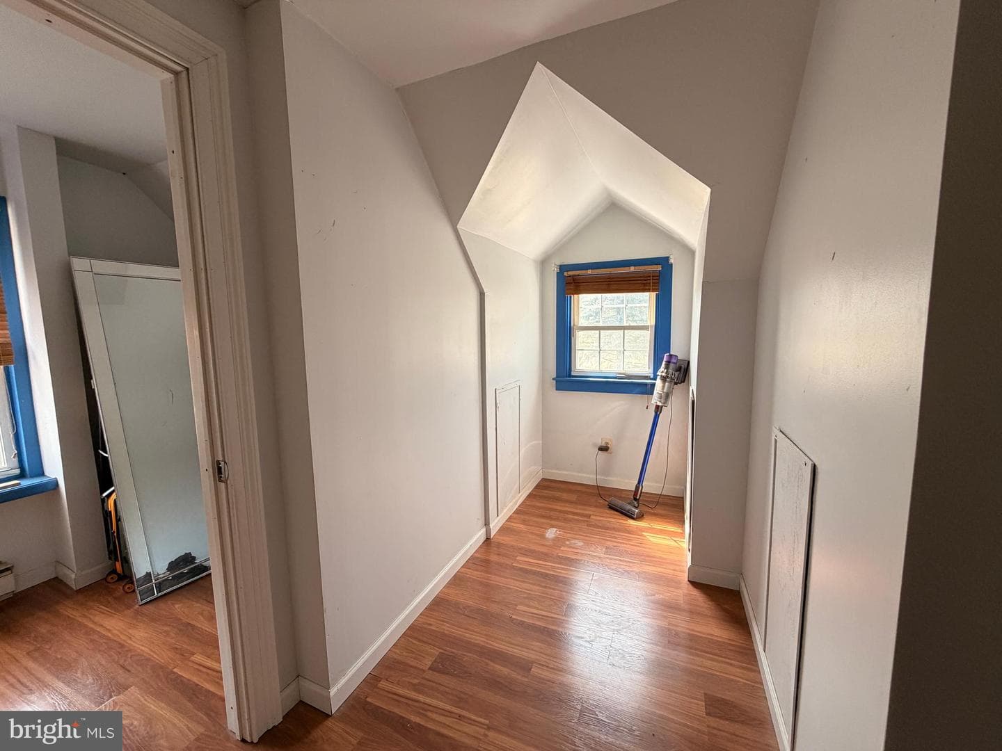 575 Mull Avenue photo 38