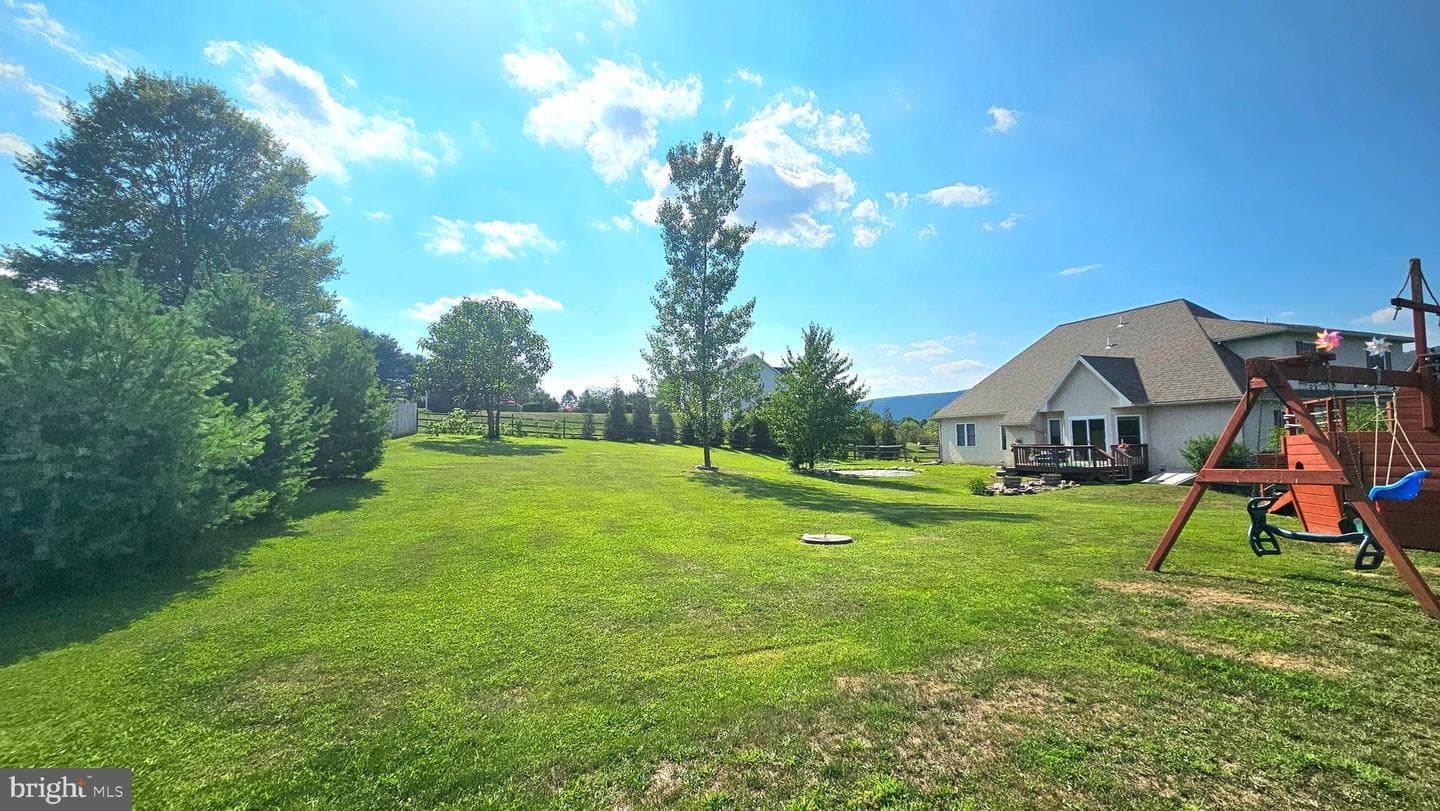 302 Chris Drive photo 40