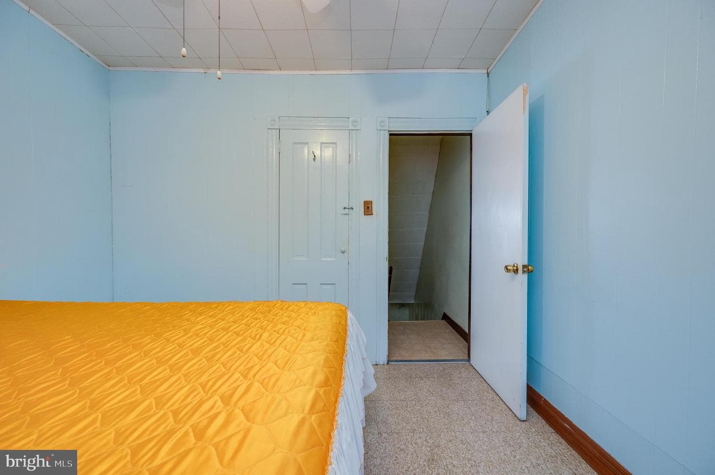 641 Clinton Street photo 13