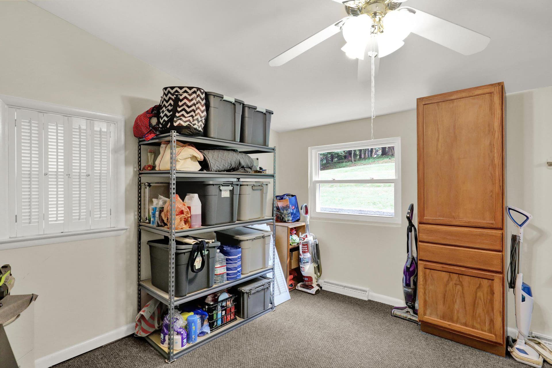 18 Hillside Road photo 19