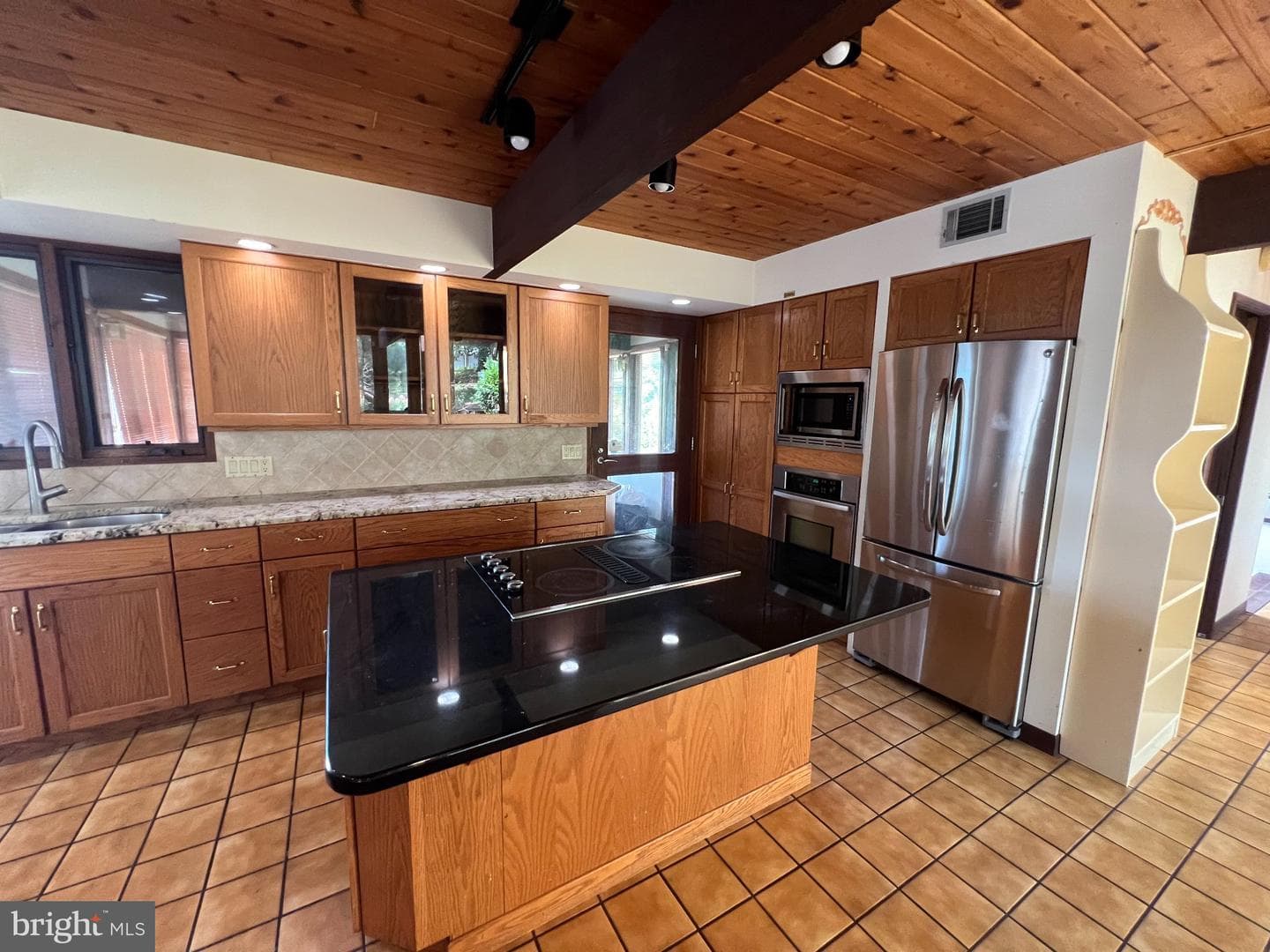 125 Grandview Boulevard photo 26
