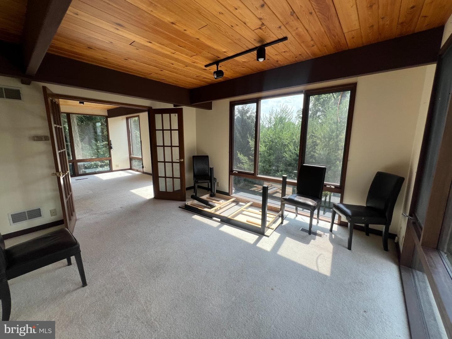 125 Grandview Boulevard photo 28