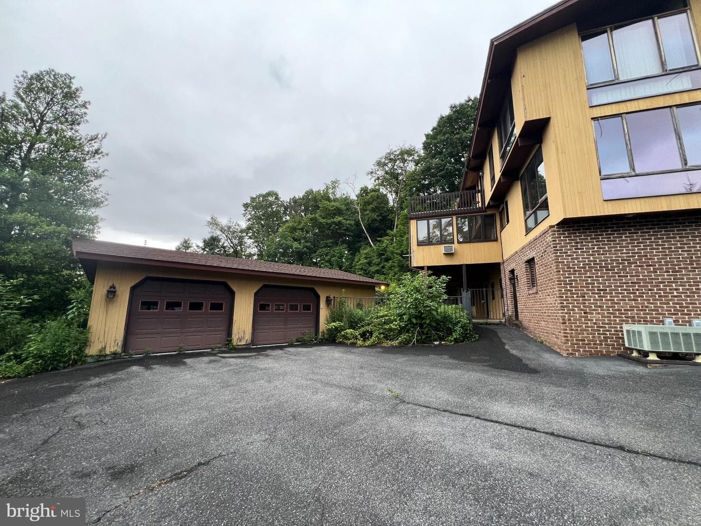 125 Grandview Boulevard photo 3