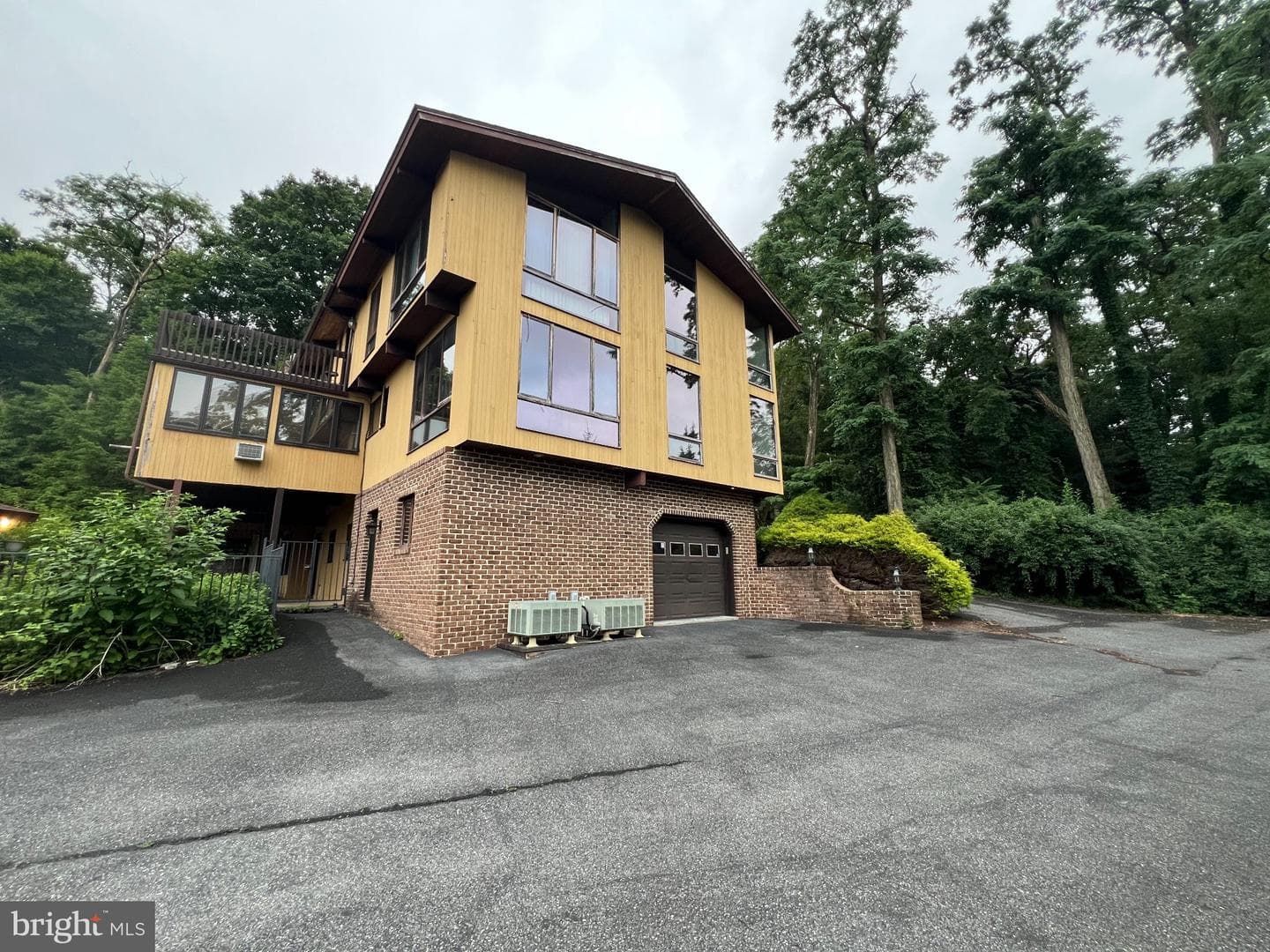 125 Grandview Boulevard photo 4