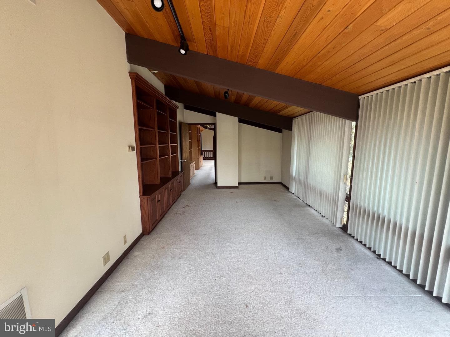 125 Grandview Boulevard photo 59