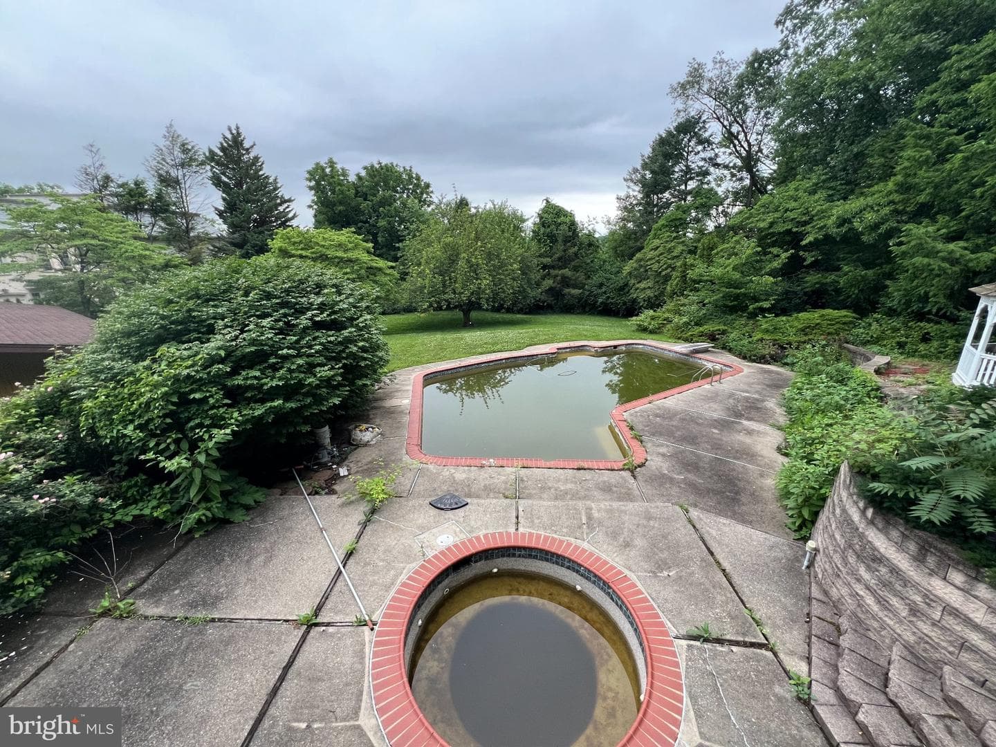 125 Grandview Boulevard photo 70
