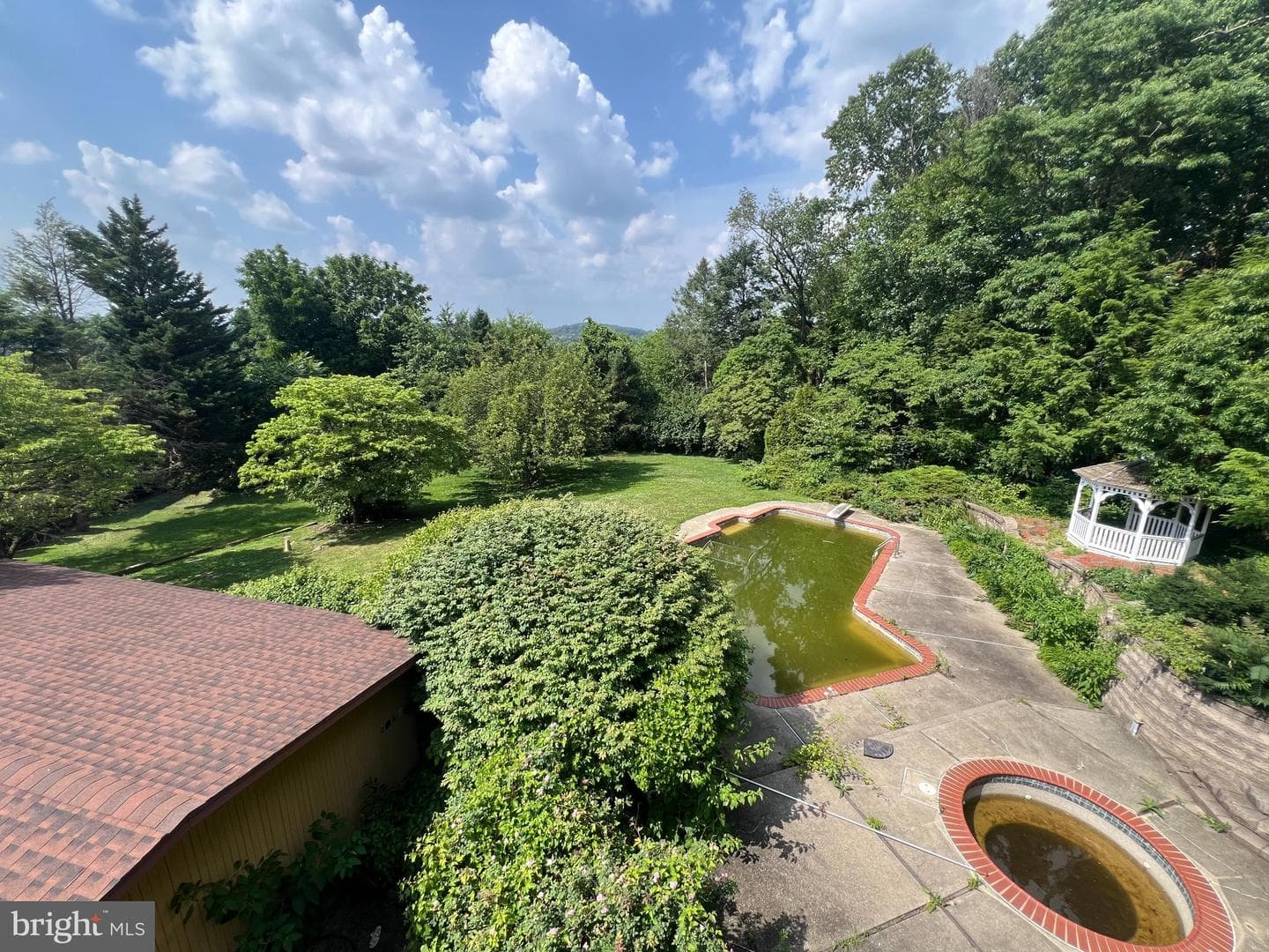 125 Grandview Boulevard photo 85