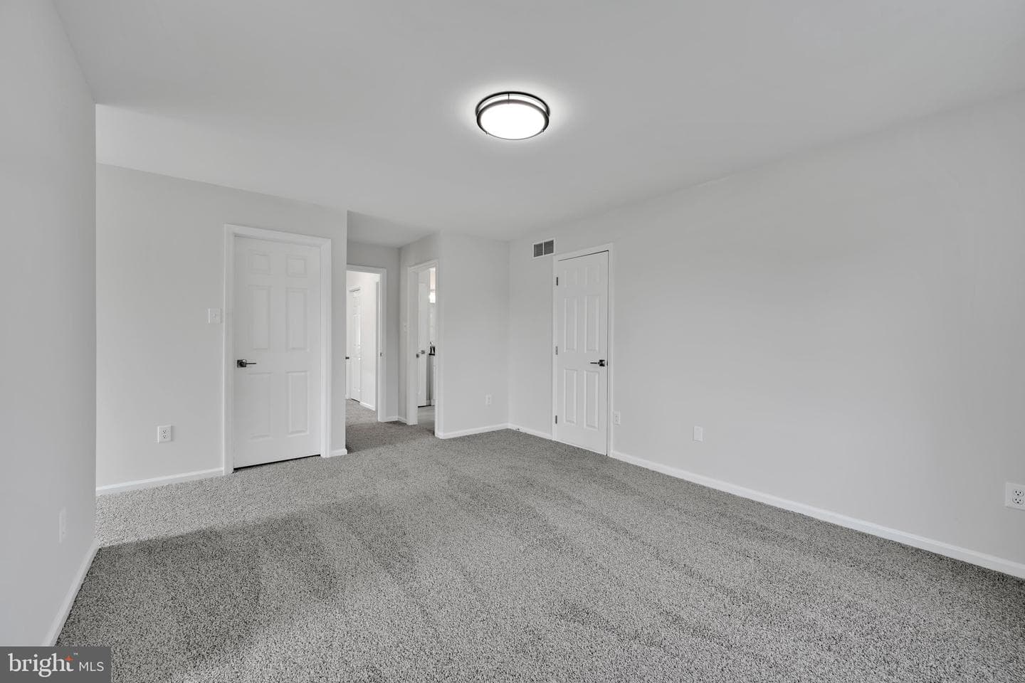 300 Beckley Street photo 43