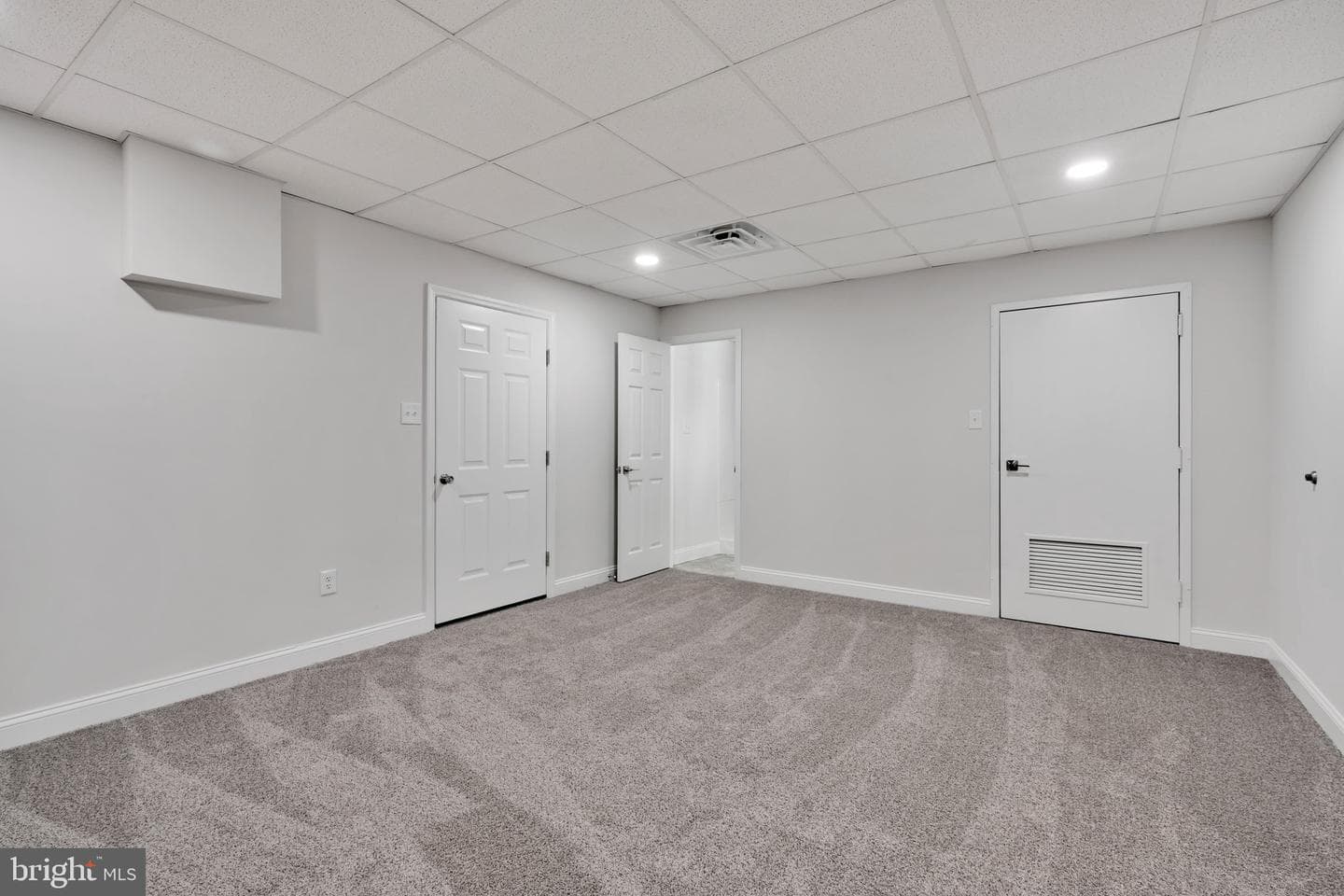 300 Beckley Street photo 52