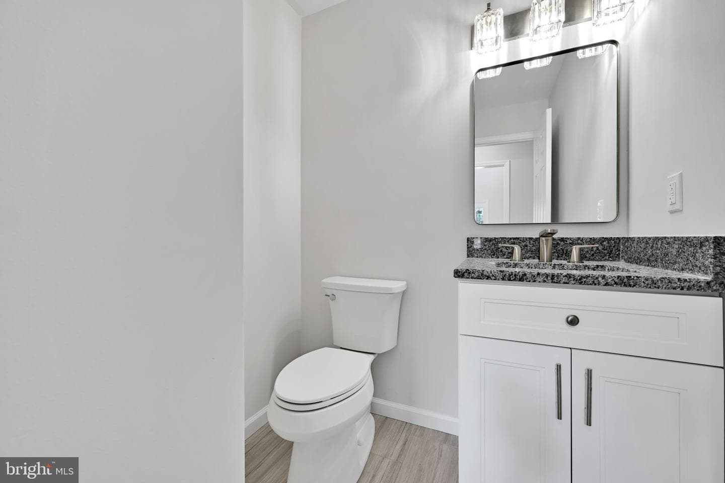 300 Beckley Street photo 57