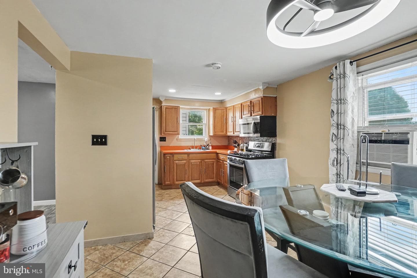 3416 Laurel Street photo 13