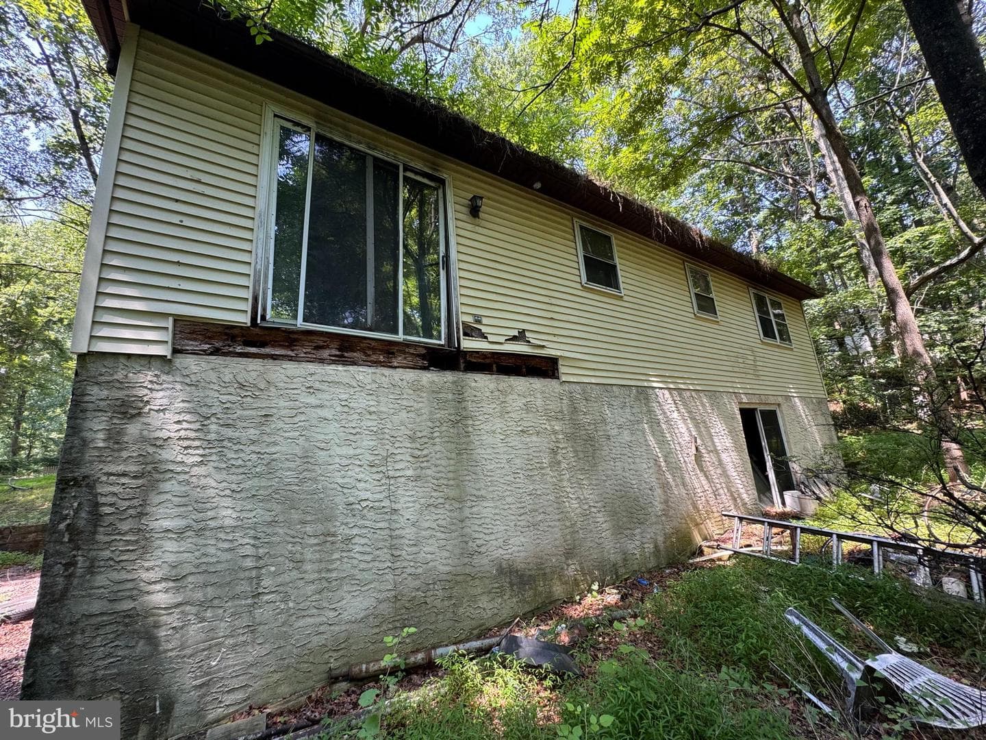 378 Oakbrook Drive photo 2