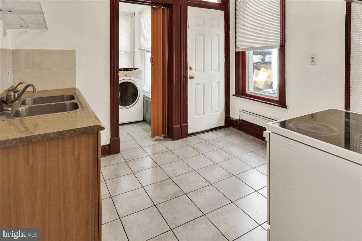 425 Chestnut Street photo 11
