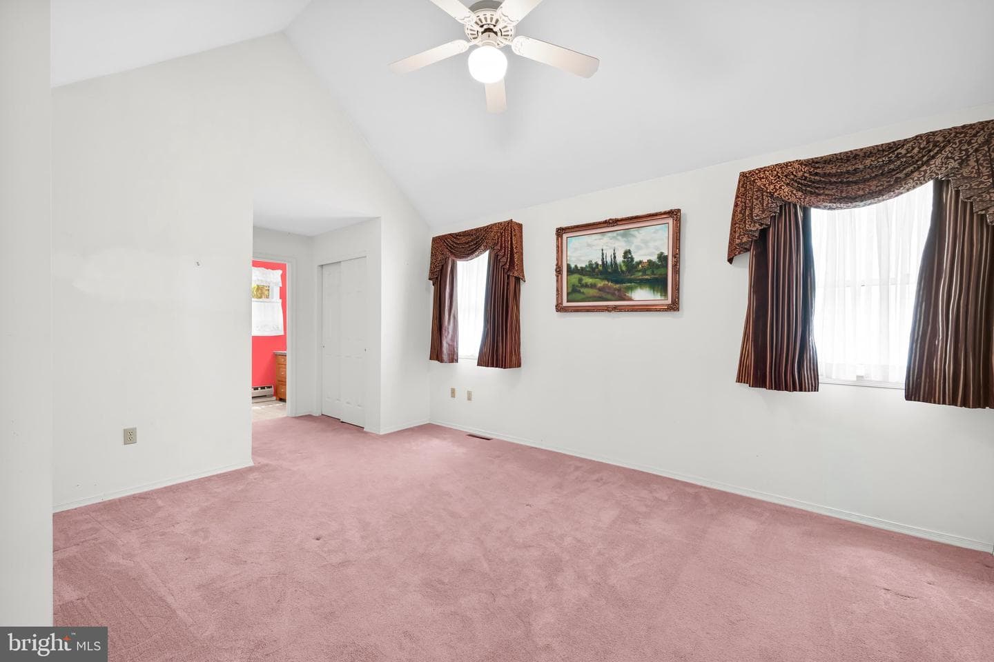114 Hill Road photo 18