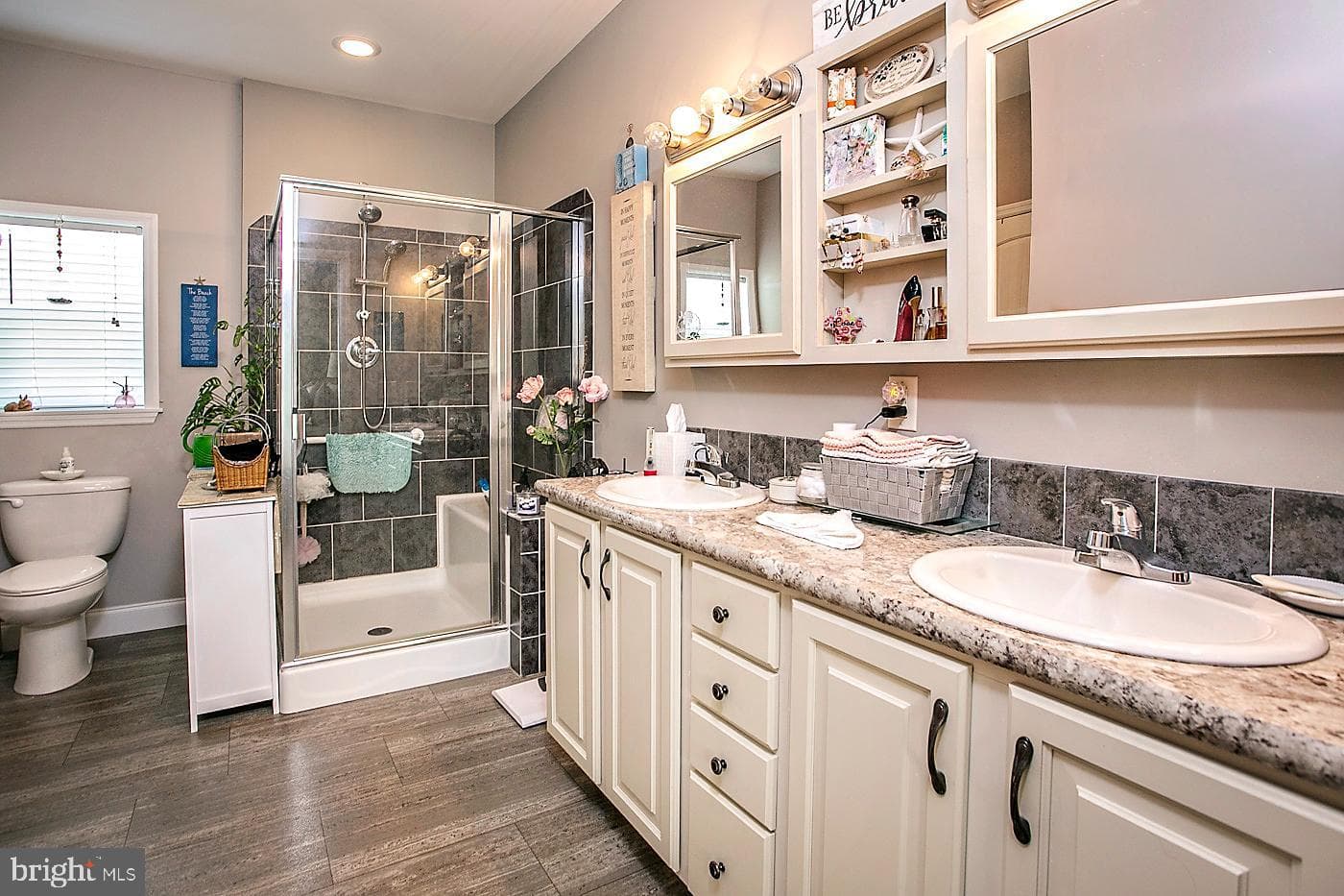 64 Middlemarch Road photo 23