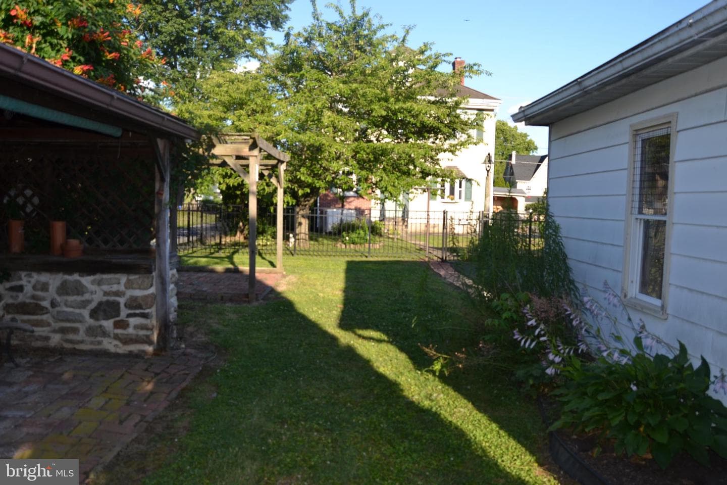 523 Main Street photo 12