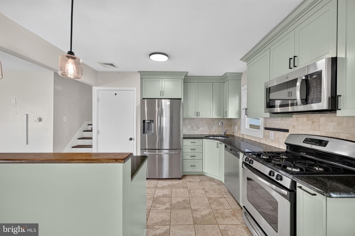 130 Briarwood Drive photo 17