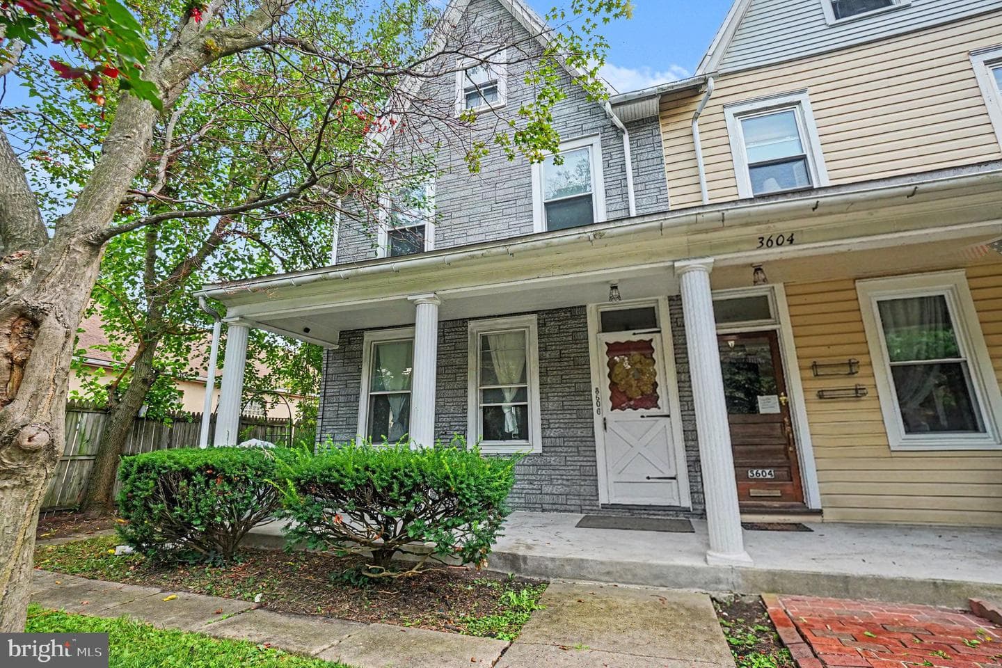 3606 St Lawrence Av photo 1