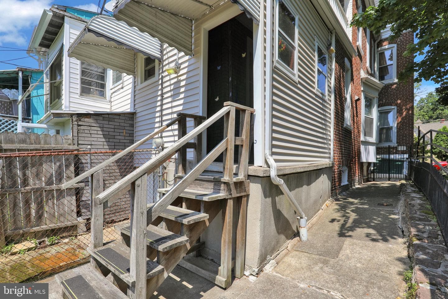 186 Clymer Street photo 32