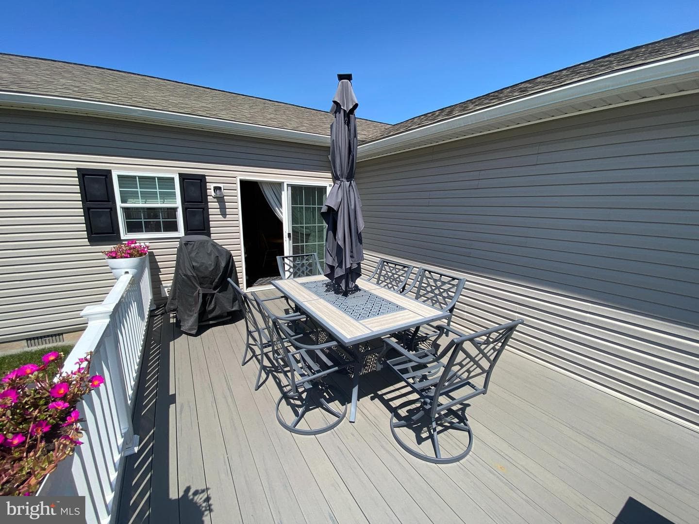 47 Daphne Court photo 18