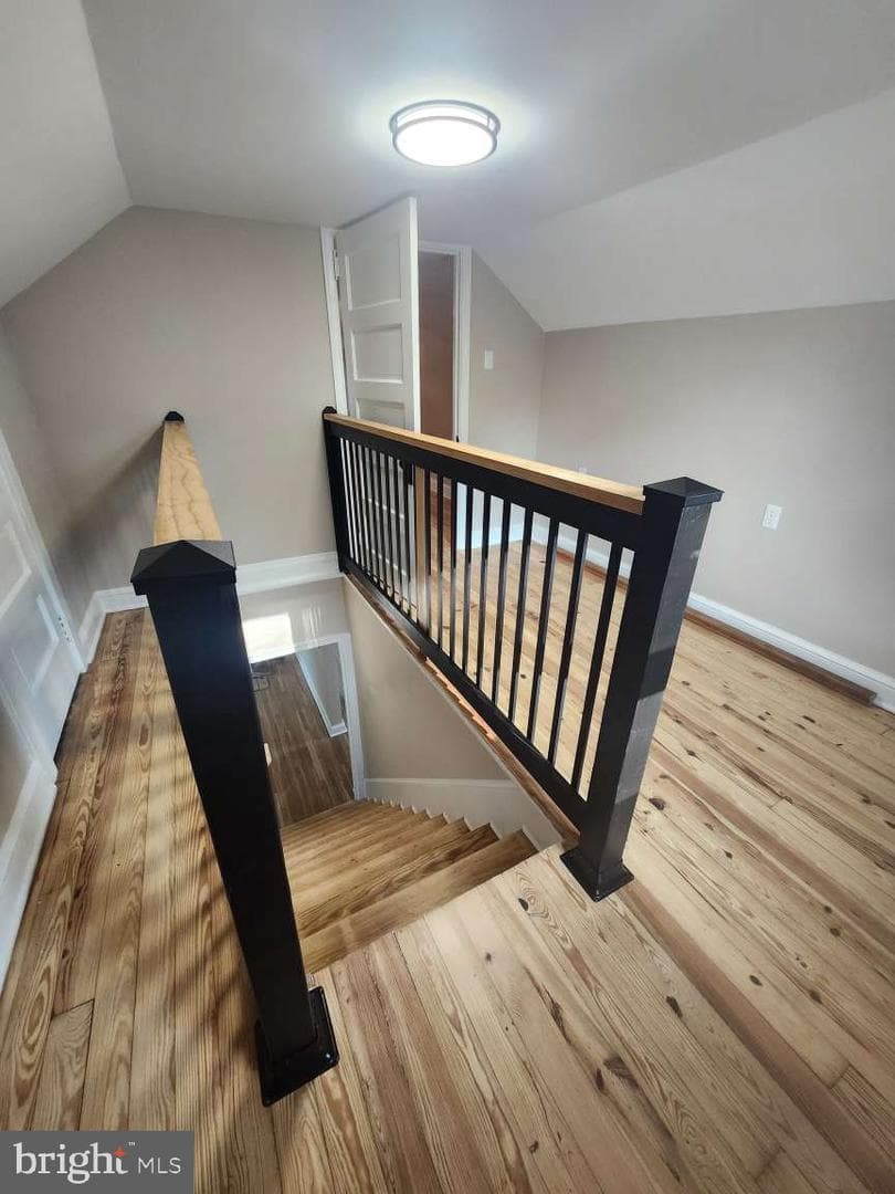 136 E Gaul Street photo 12