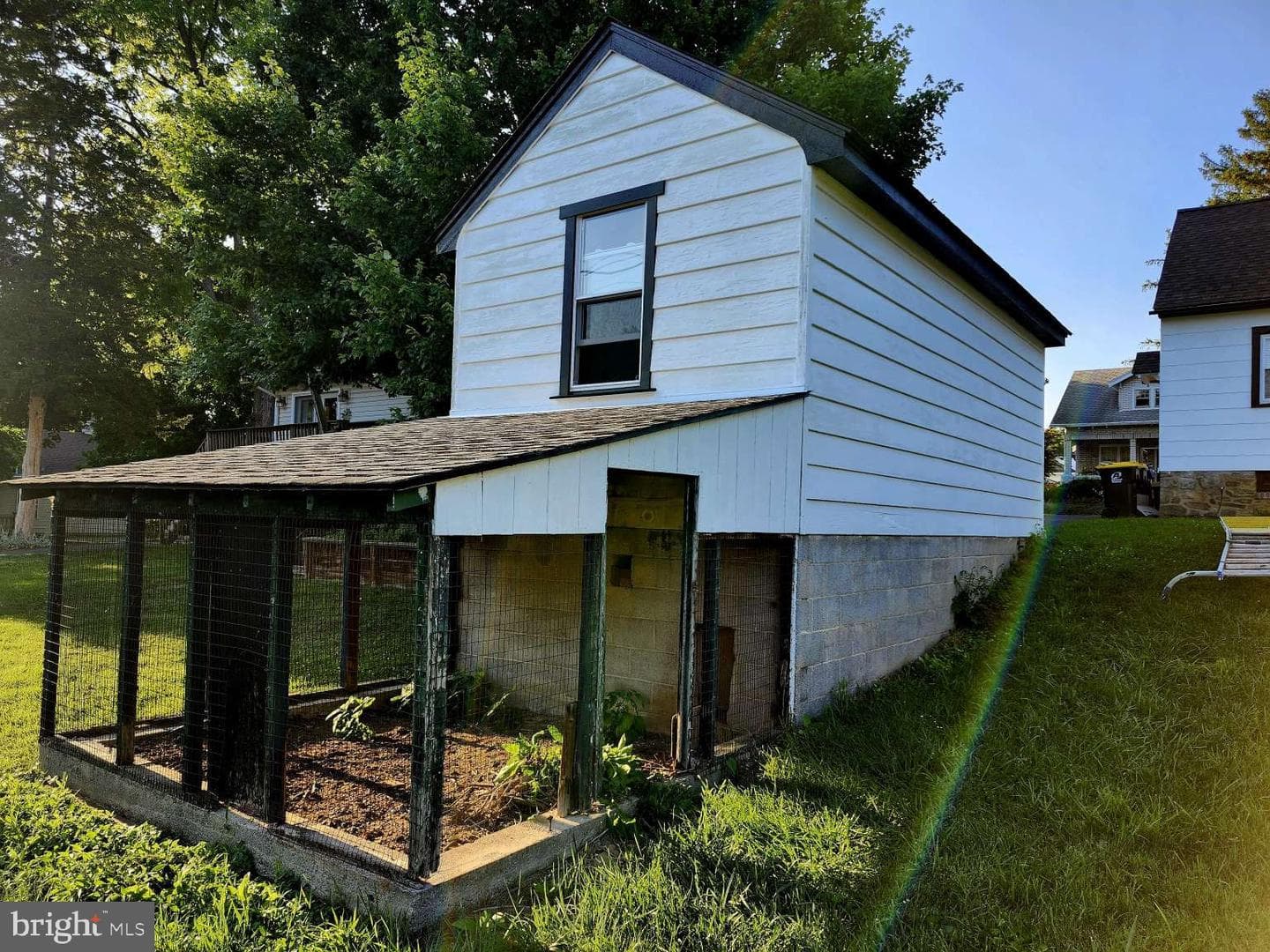 136 E Gaul Street photo 19