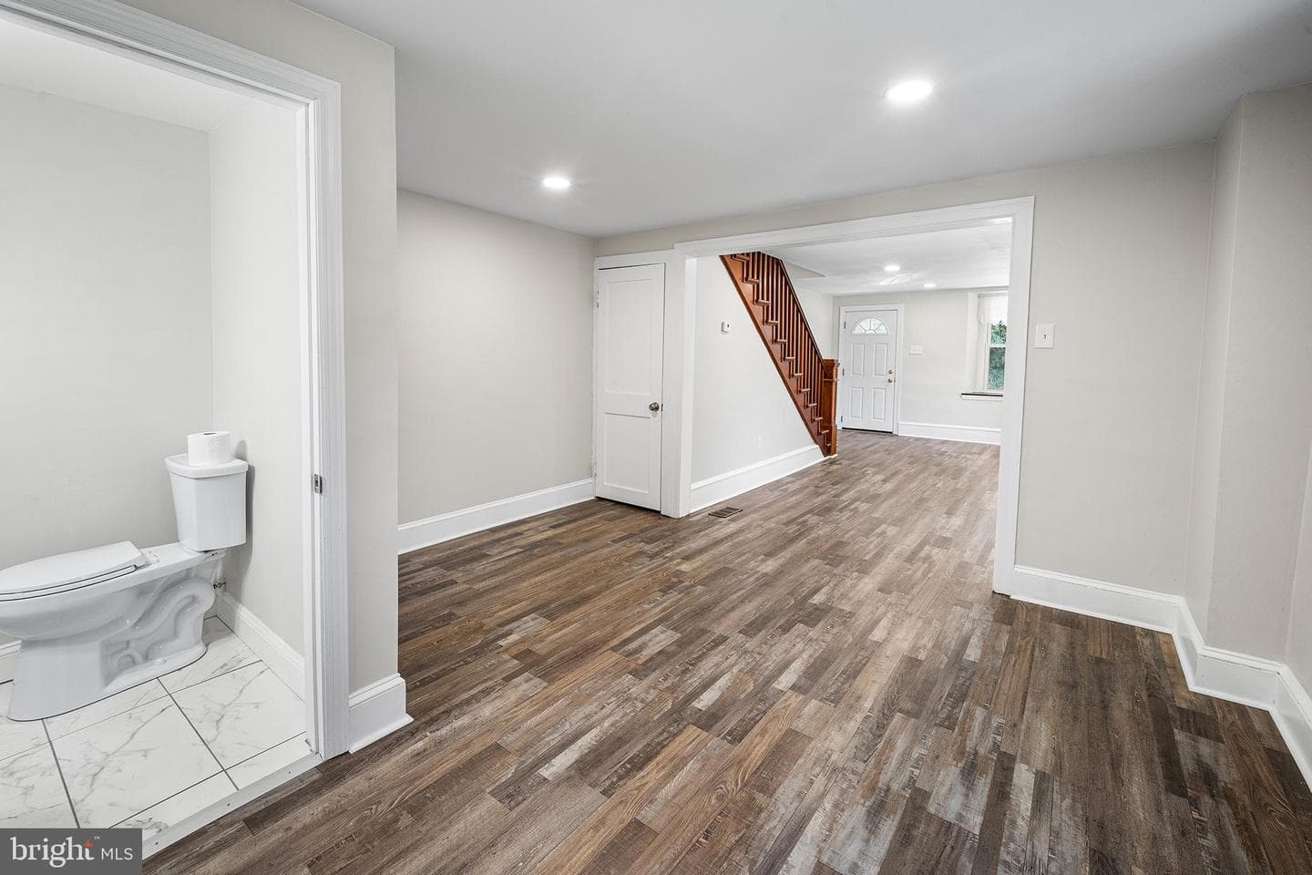 133 Hampton Drive photo 7