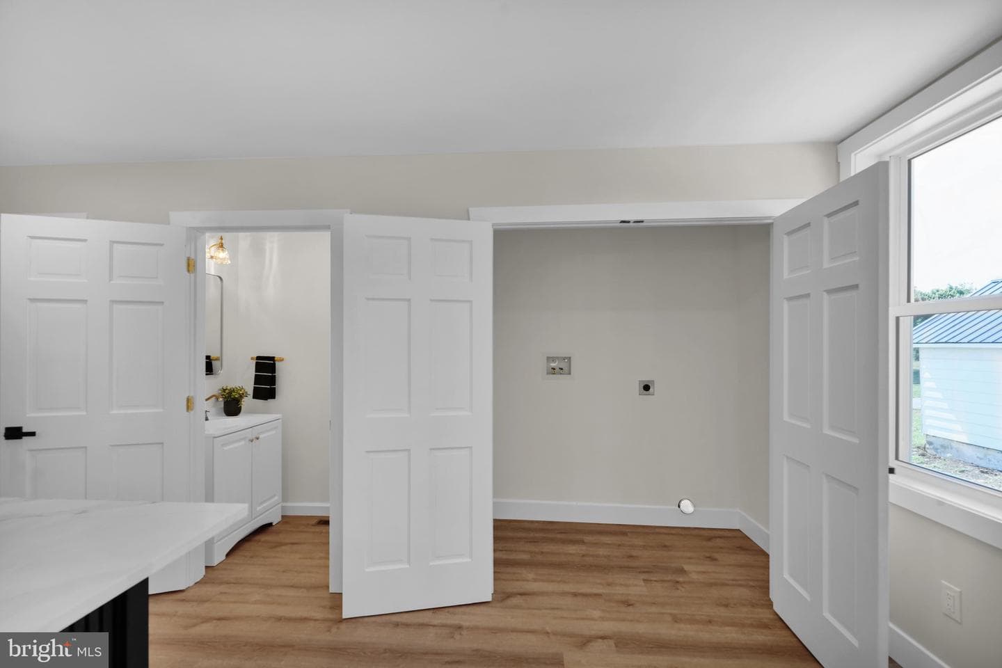 8448 Lancaster Avenue photo 17