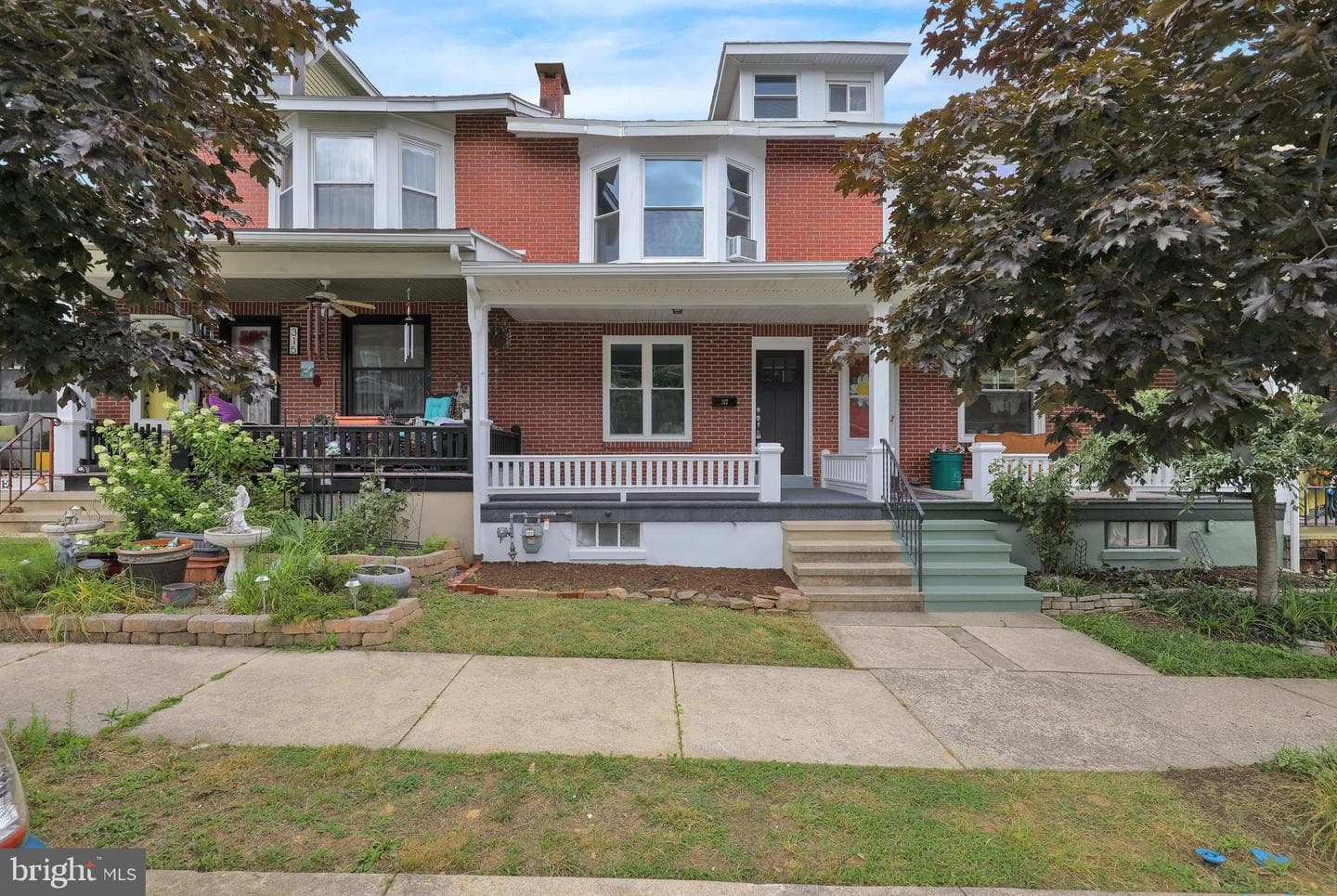 317 2nd Street photo 1