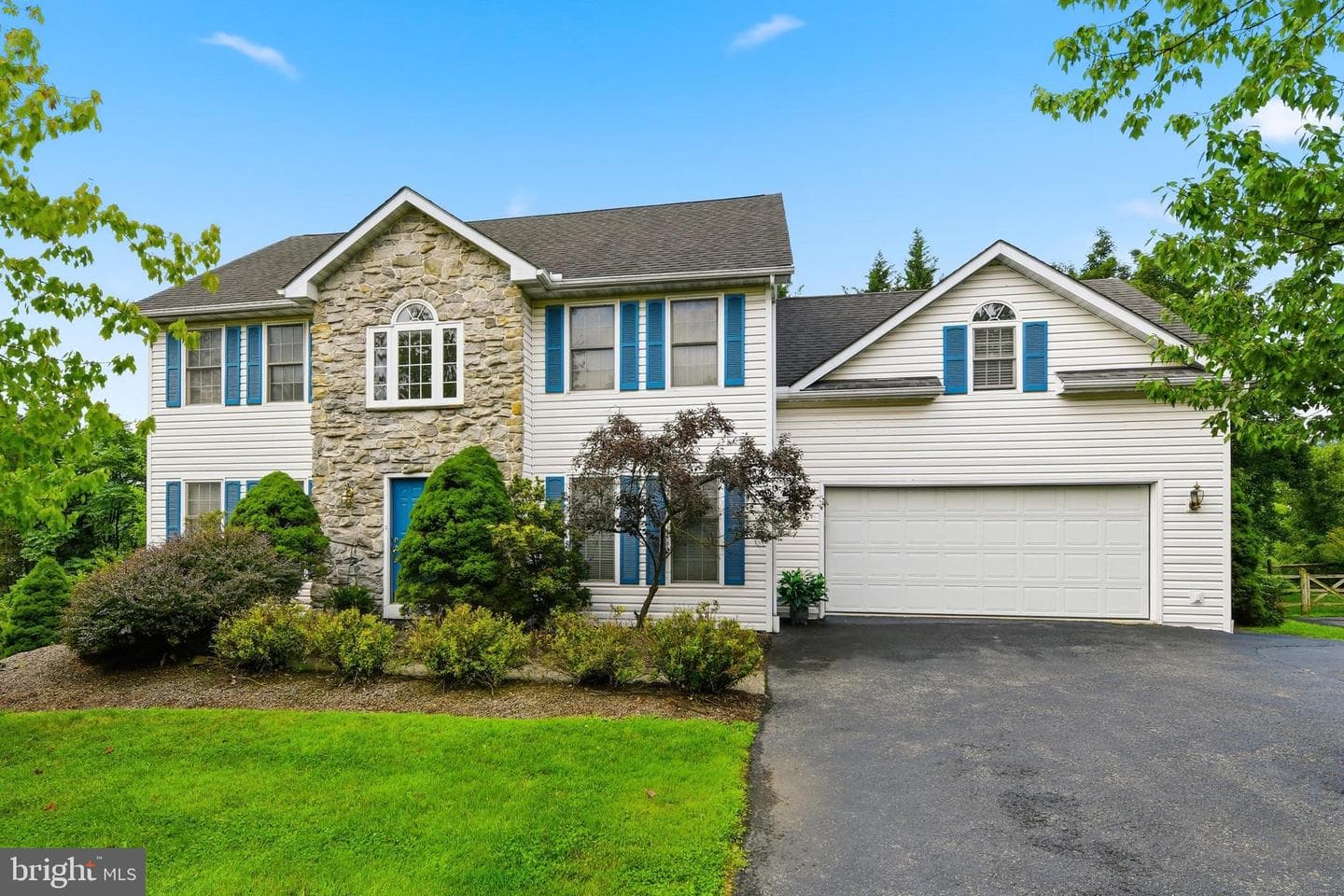 9 Sycamore Drive photo 1