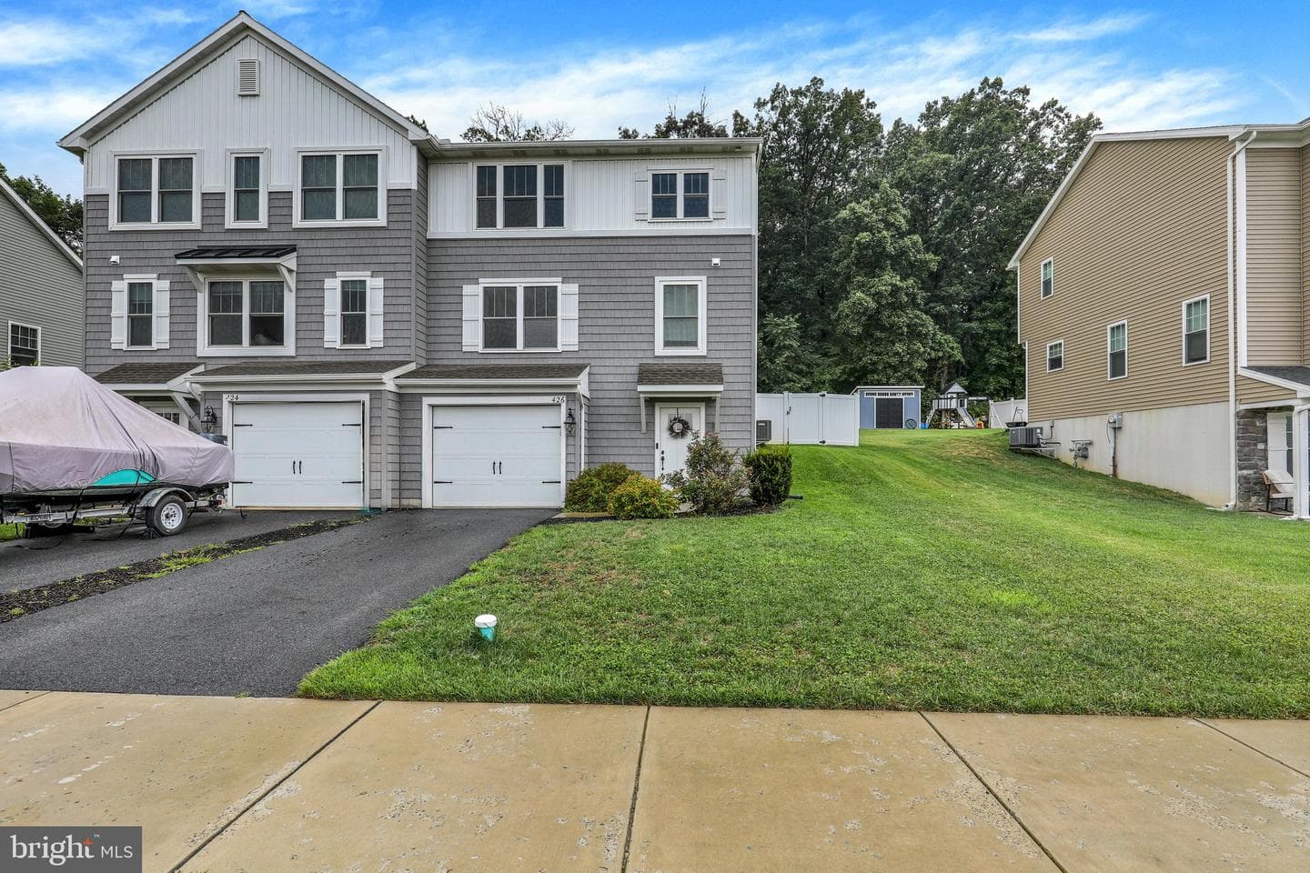 426 Smokering Drive photo 1