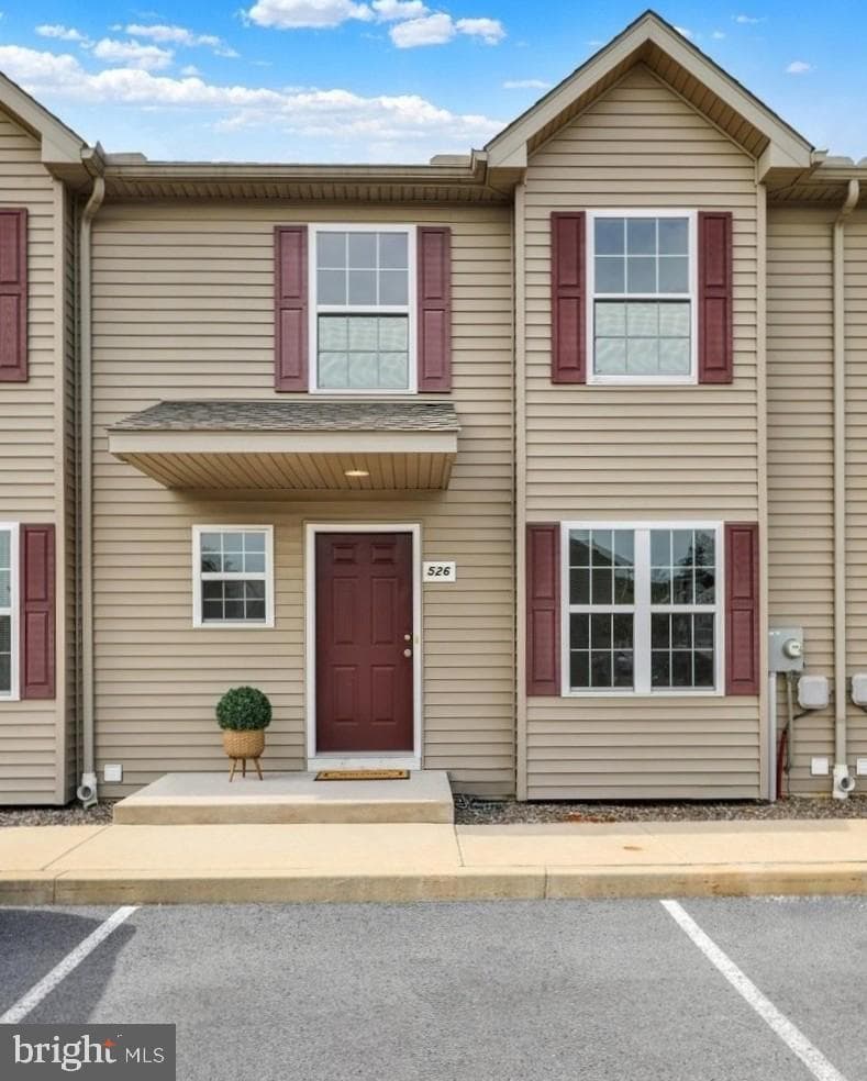 526 Arietta Court photo 1