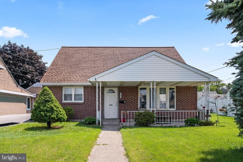 5207 Allentown Pi photo 1