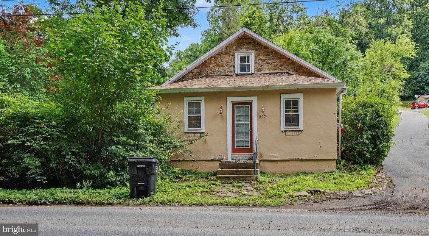 397 Angora Road photo 1