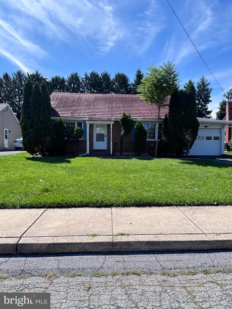 590 College Garden Drive photo 1