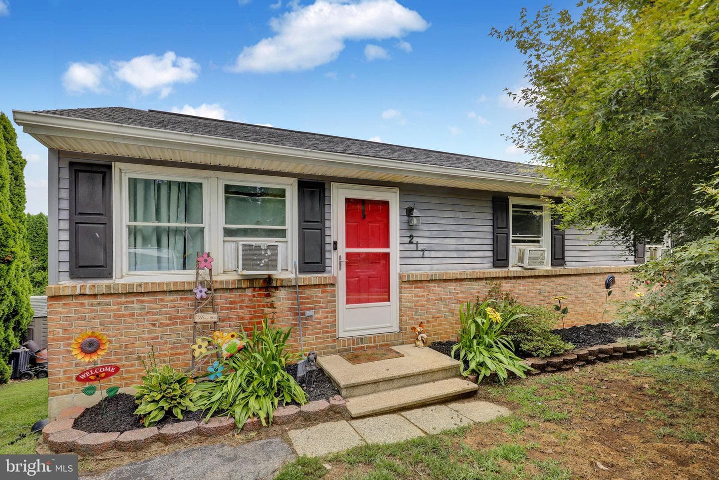 217 Smokering Drive photo 1